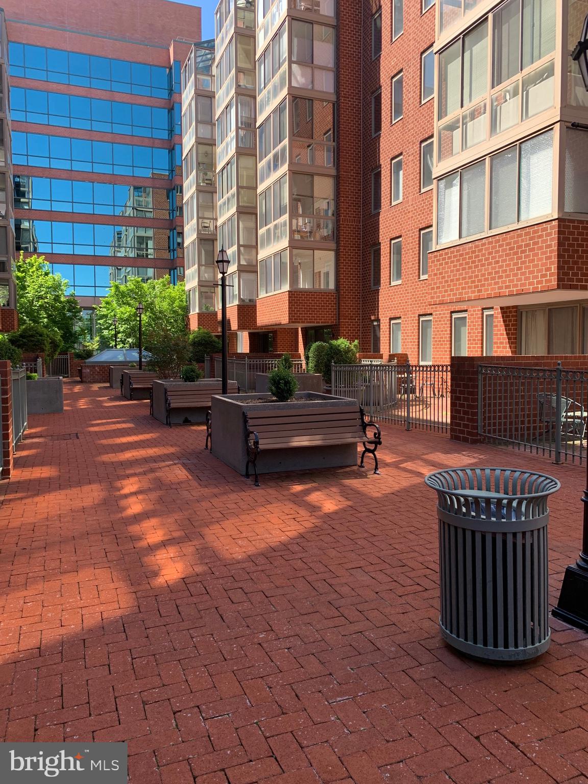 BALLSTON - Residential Lease