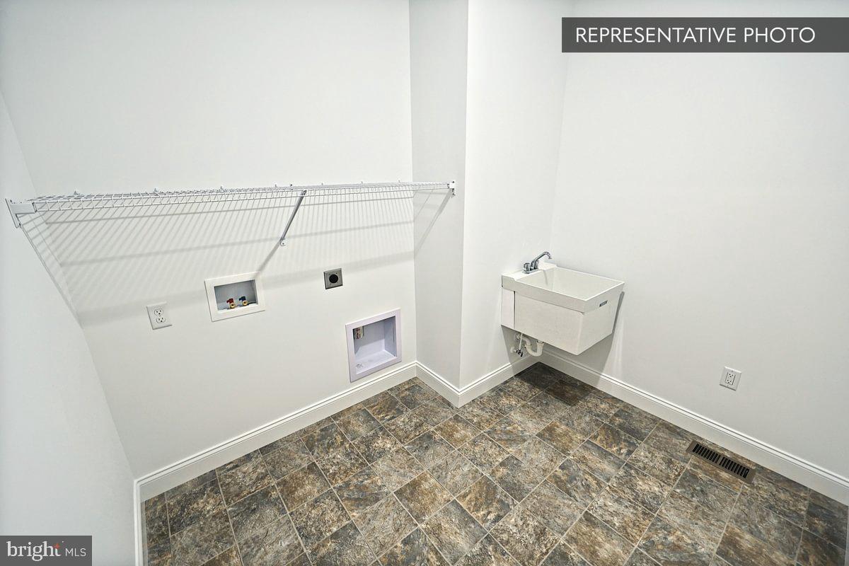 LOGAN MEADOWS - Residential