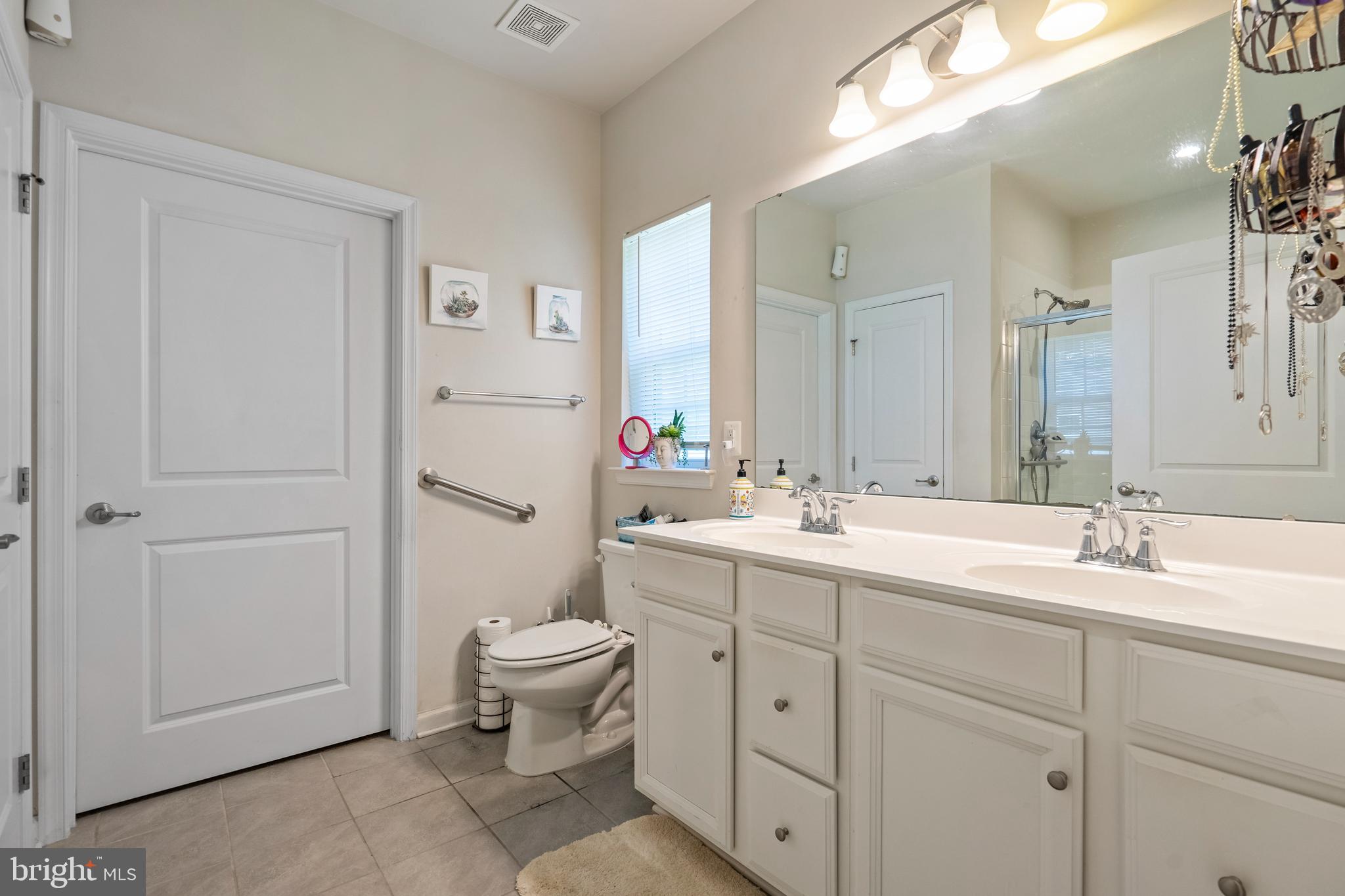 LEES PARKE - Residential