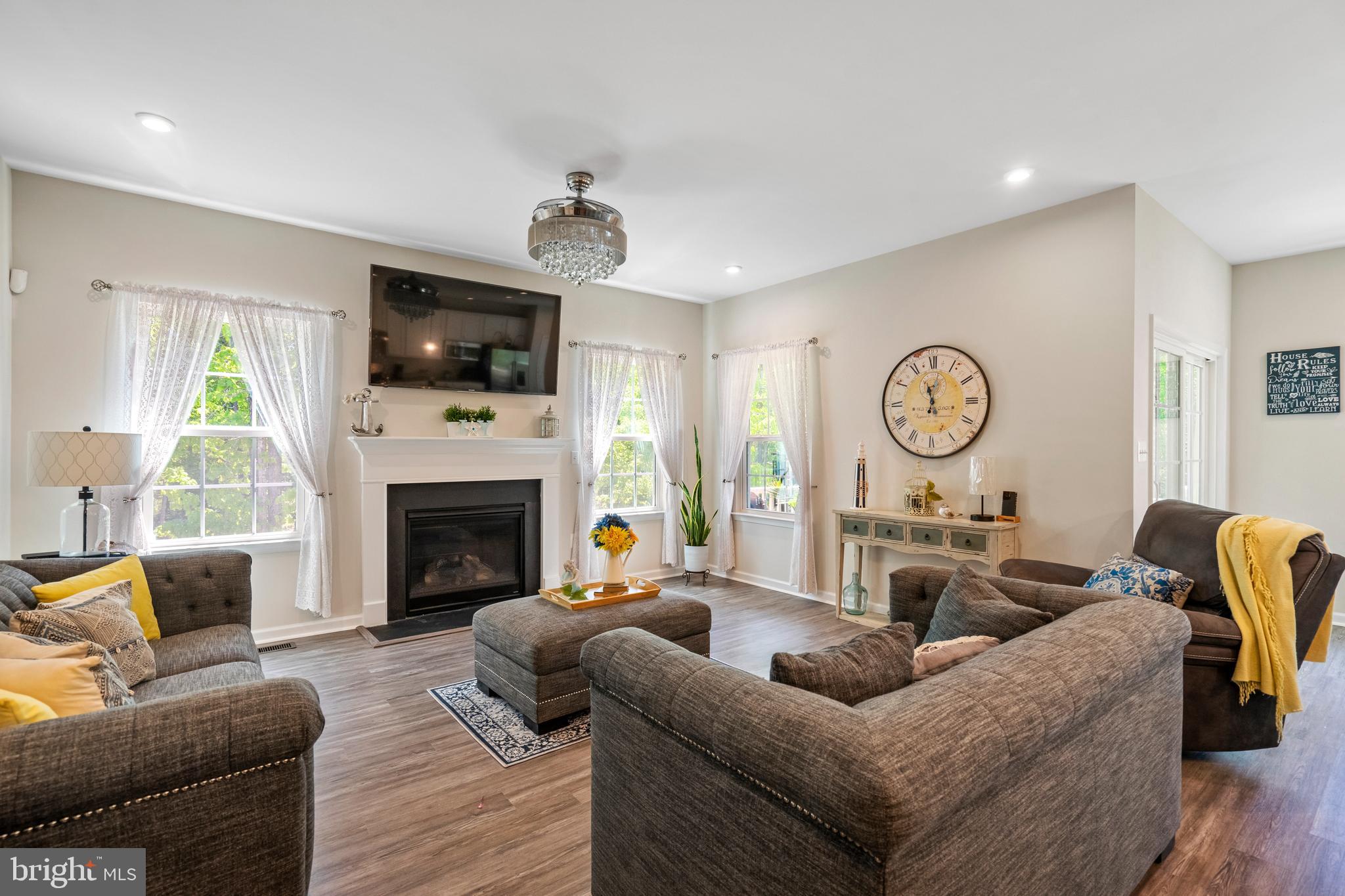 LEES PARKE - Residential