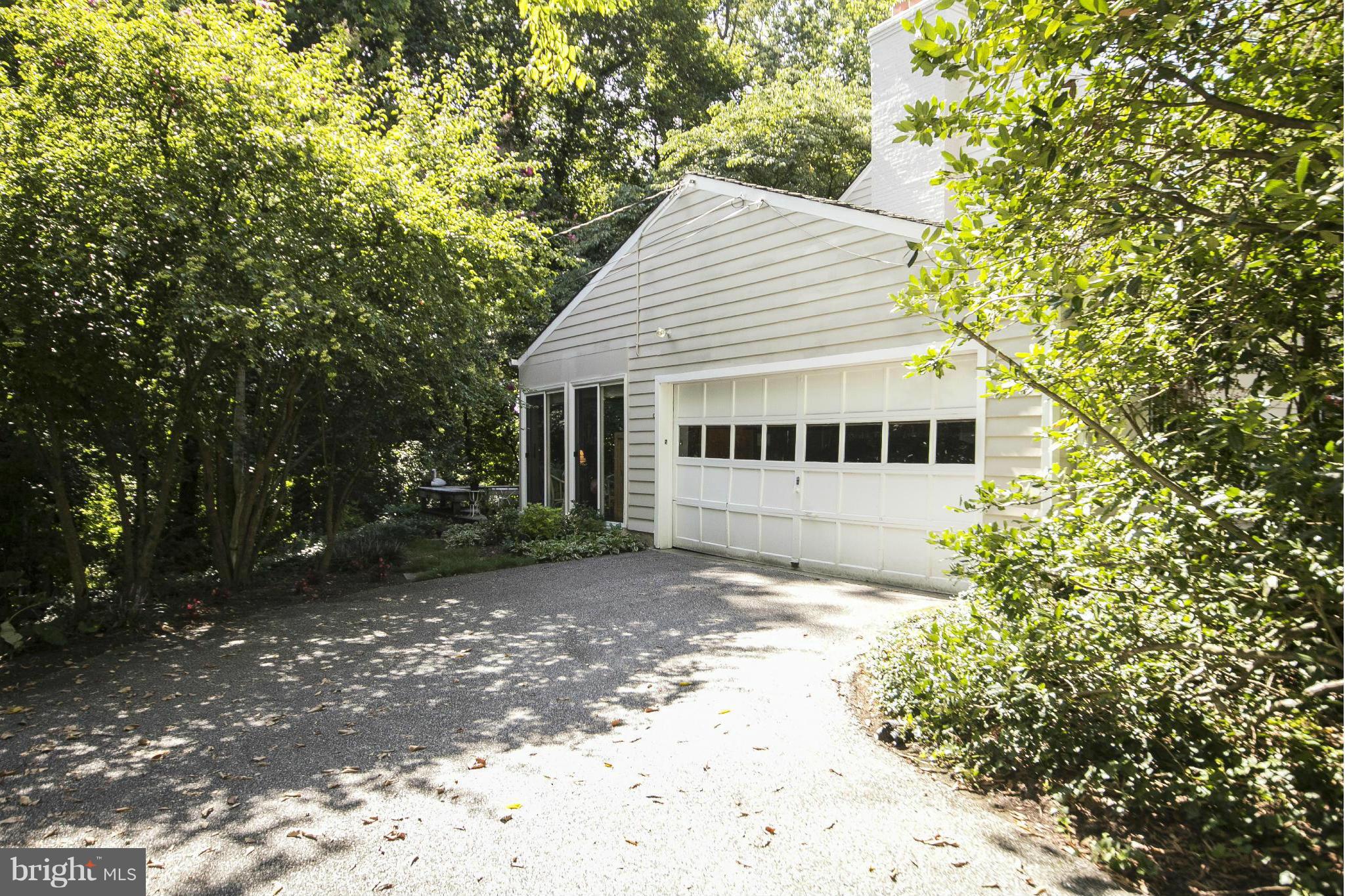 MURRAY HILL - Residential