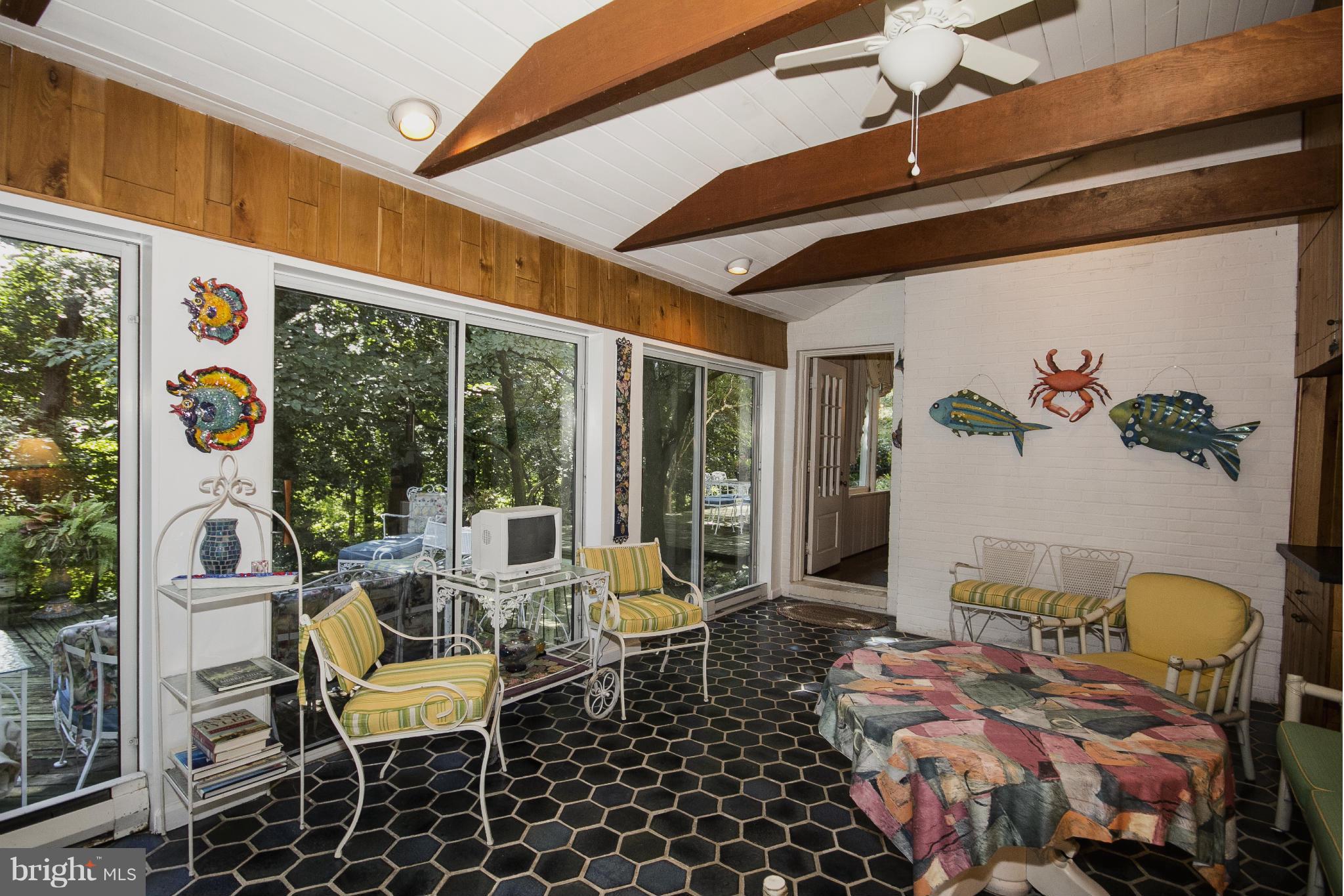 MURRAY HILL - Residential