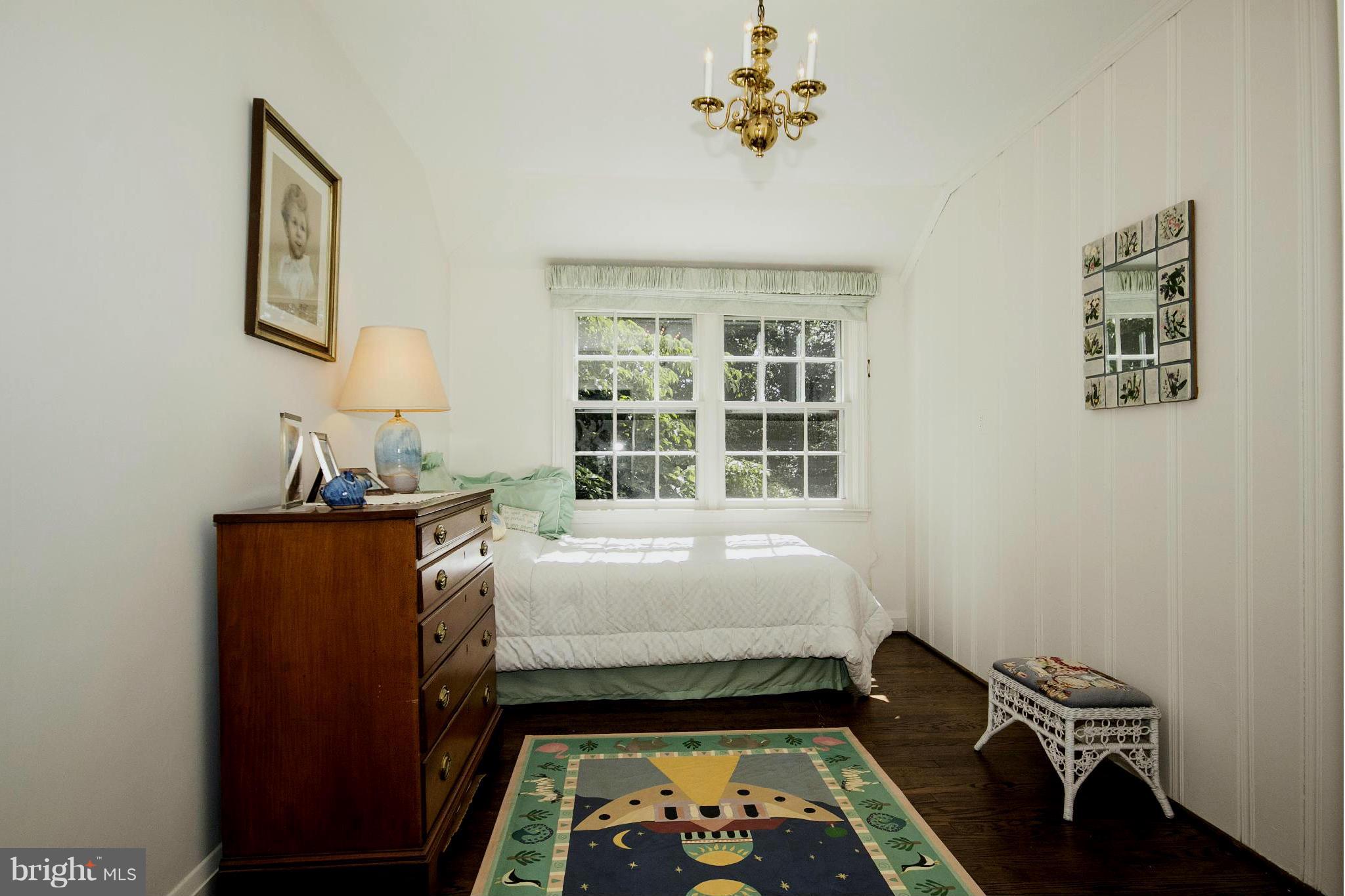 MURRAY HILL - Residential