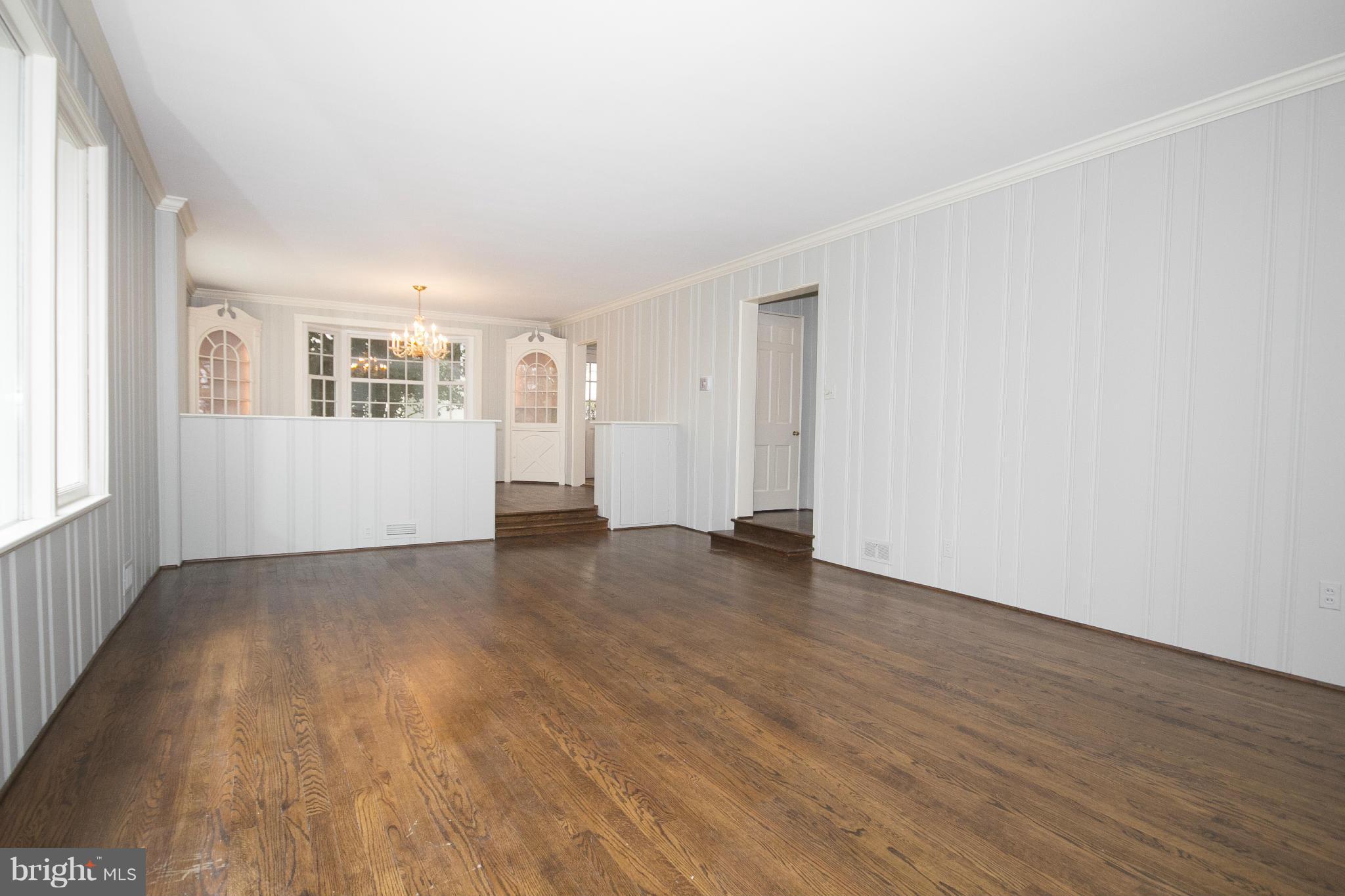 MURRAY HILL - Residential