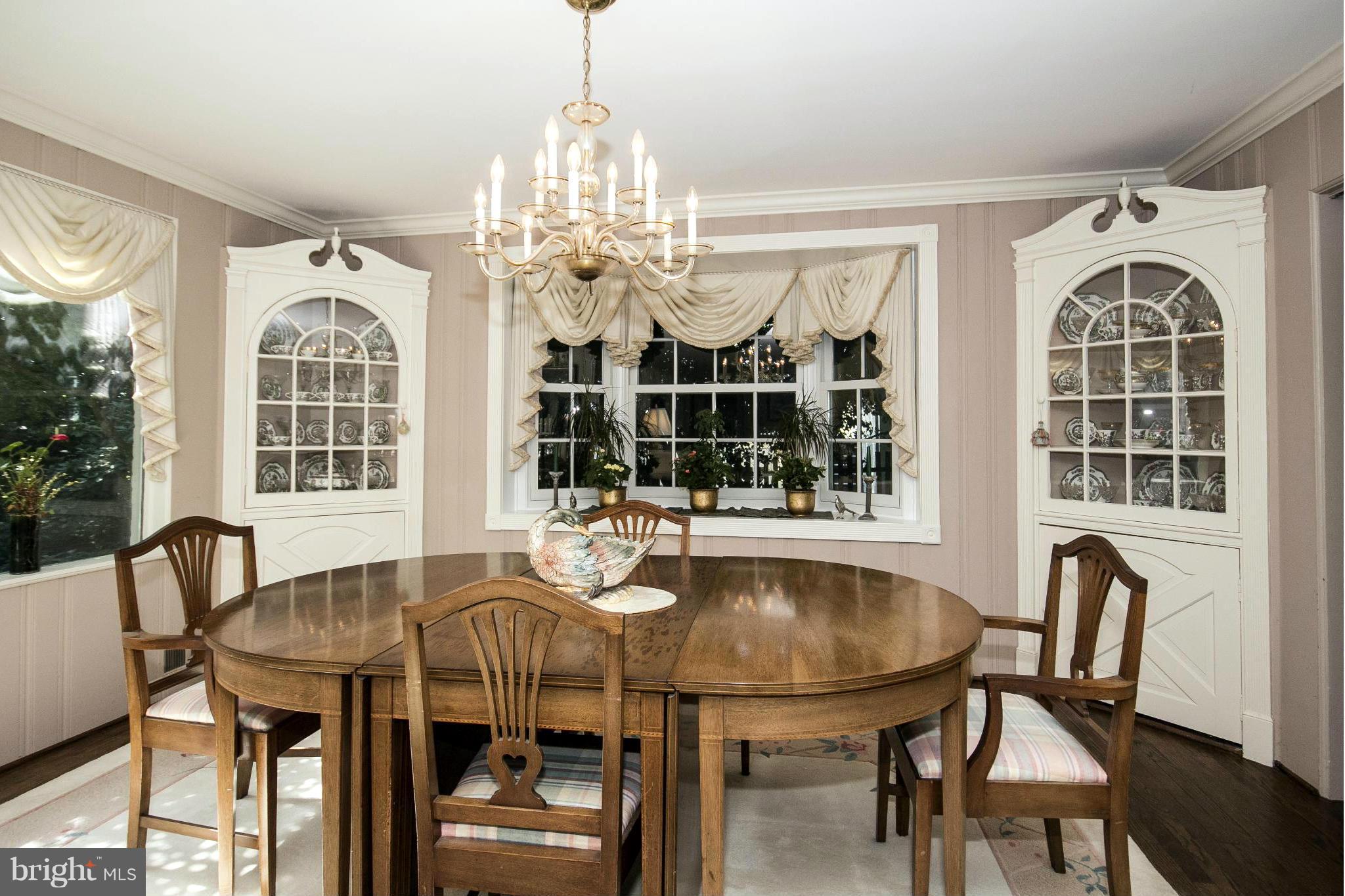 MURRAY HILL - Residential