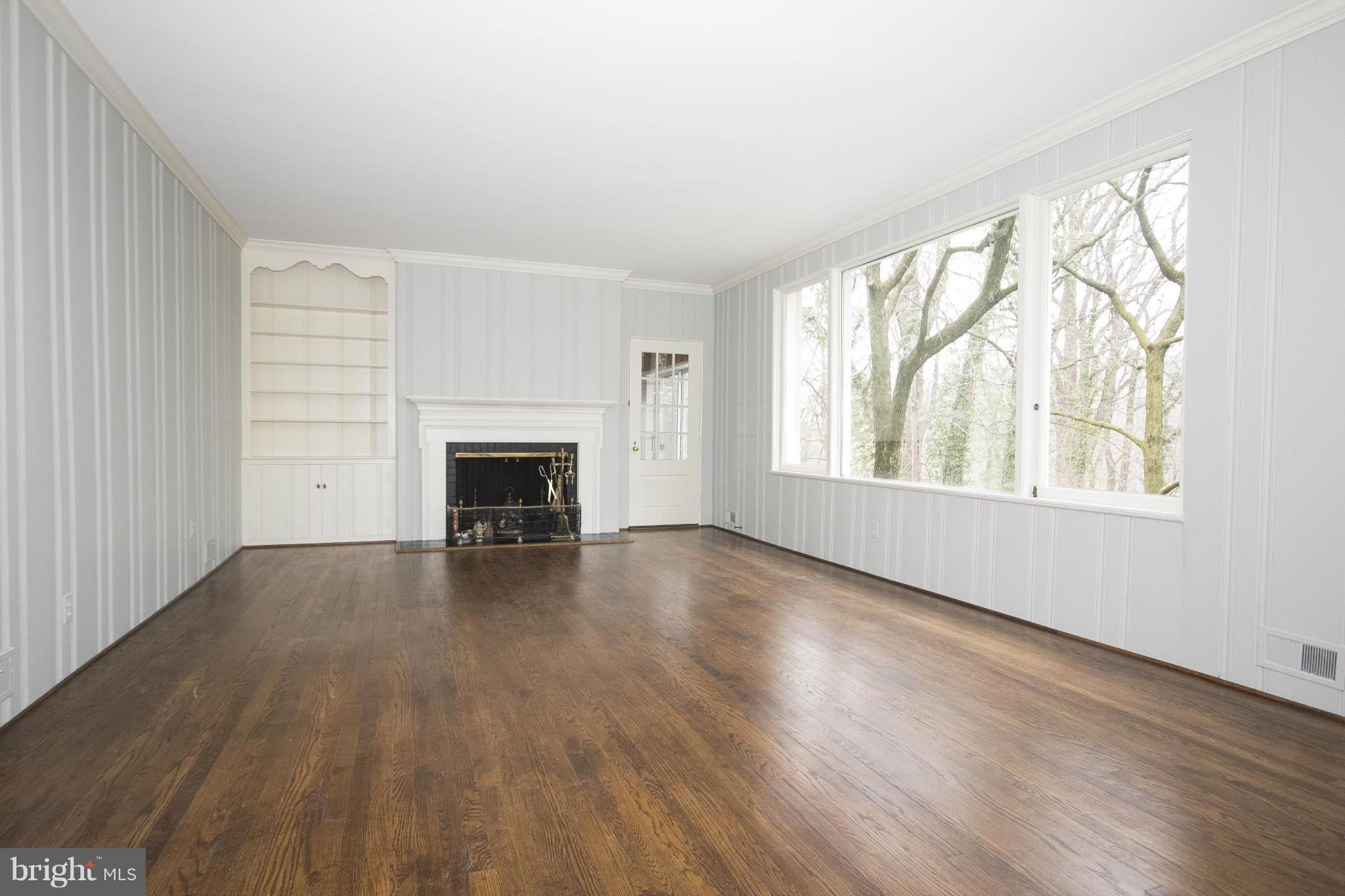 MURRAY HILL - Residential