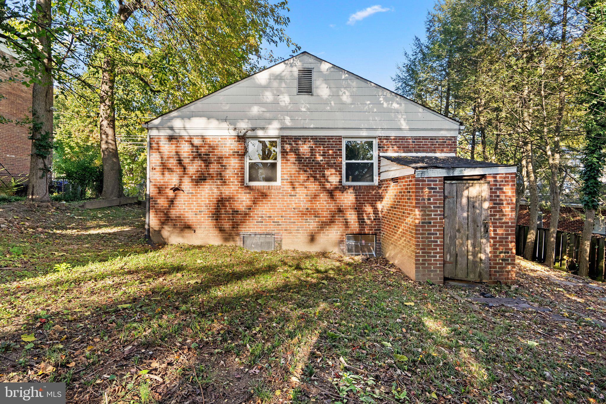 FAIRWAY - Residential