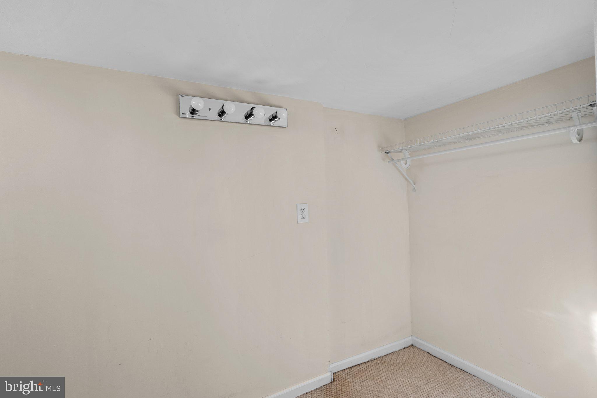 FAIRWAY - Residential