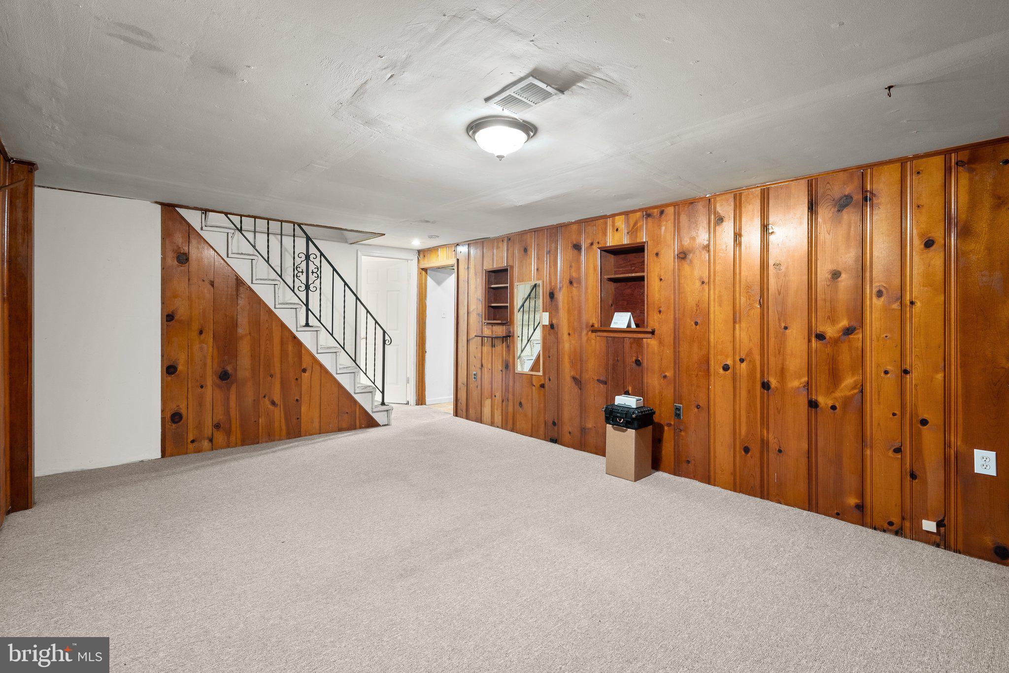 FAIRWAY - Residential