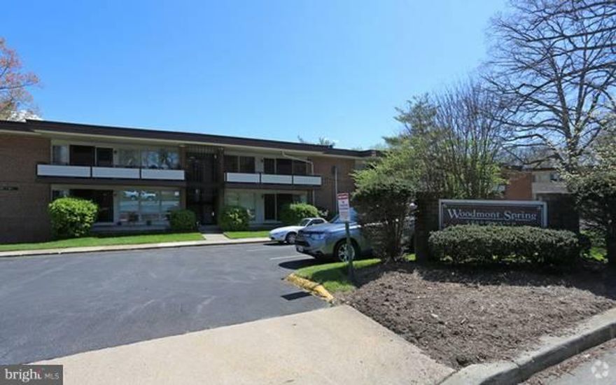 Room with a VIEW!  Your back balcony overlooks the Woodmont Country Club golf course, woods and open space.  You are close to downtown Rockville, the Metro and all that Rockville Pike has to offer:  restaurants, shopping, city events - but you won't feel enclosed here.    Smoke-free community.  Contemporary open  layout with updated kitchen and appliances.  Private entrance from exterior of building (no elevators).  The laundry room is on the lower level.  Before calling, please note these requirements:  NON-smokers only,  no pets preferred but up to two cats or small dogs considered on a case by case basis.  Credit score of 700 or higher, no bankruptcies, good rental history, clean criminal record and no more than 2 people (any age).