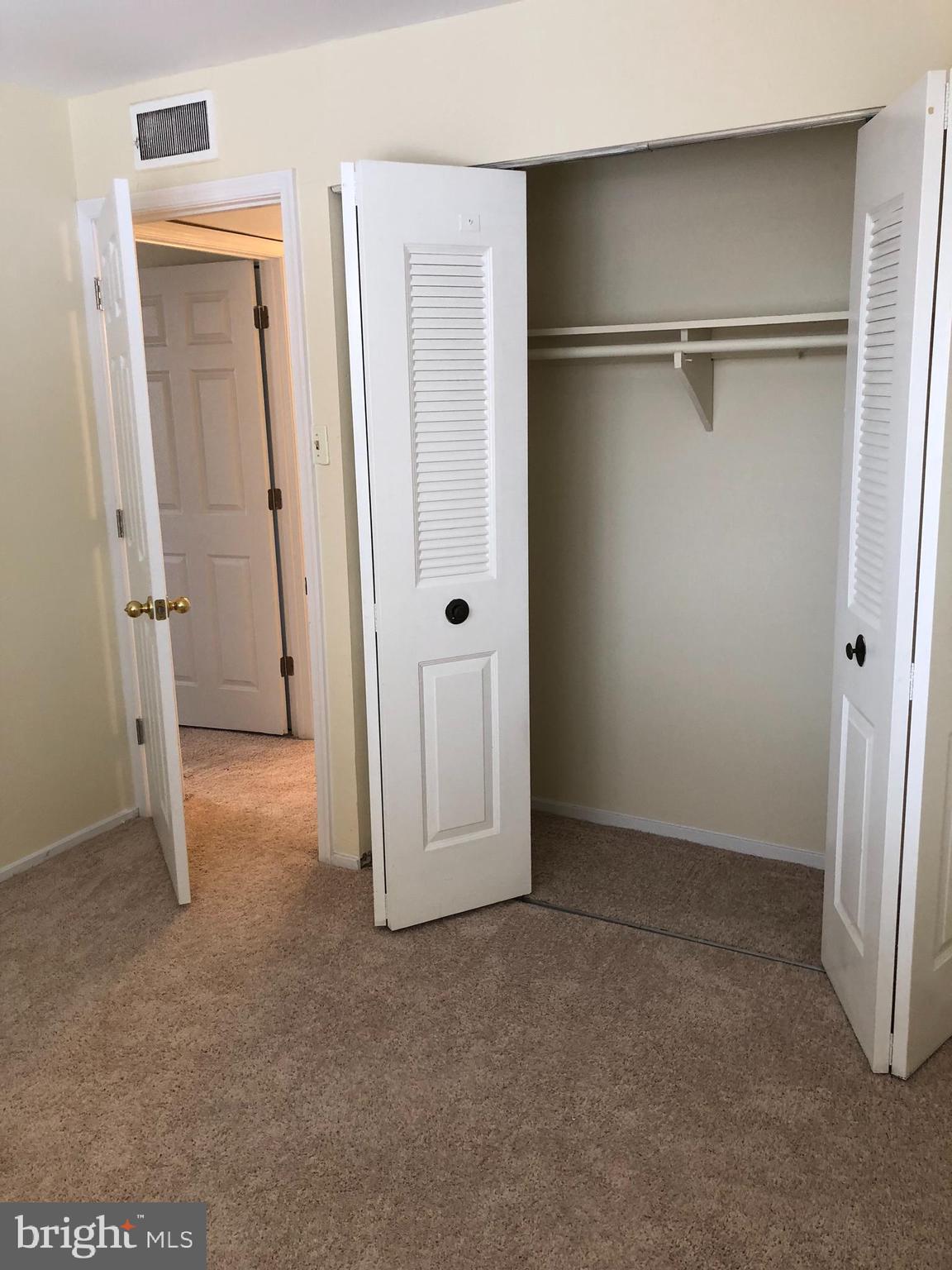 WOODMONT SPRINGS - Residential Lease