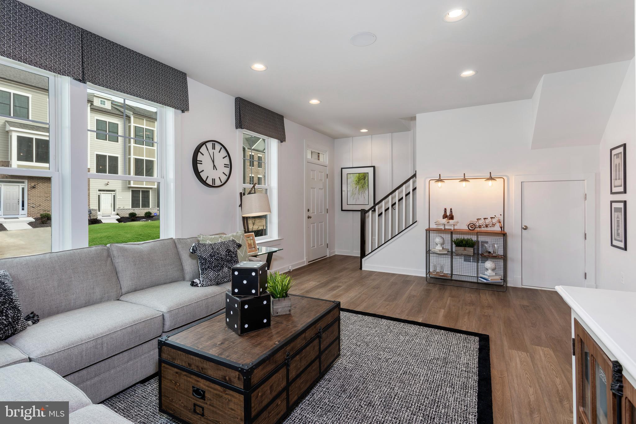 HIGHLANDER PARK - Residential