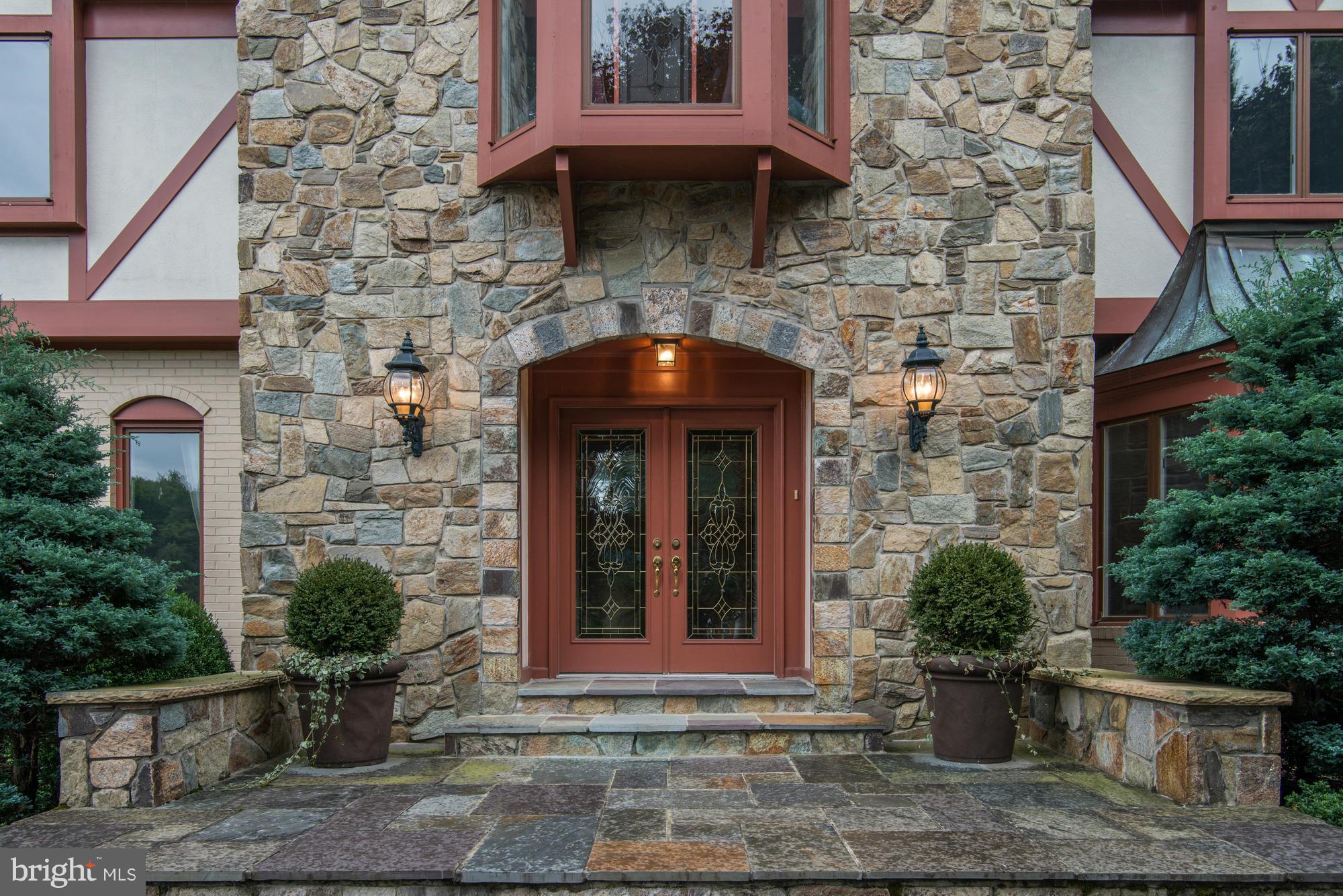 SUMMERWOOD - Residential