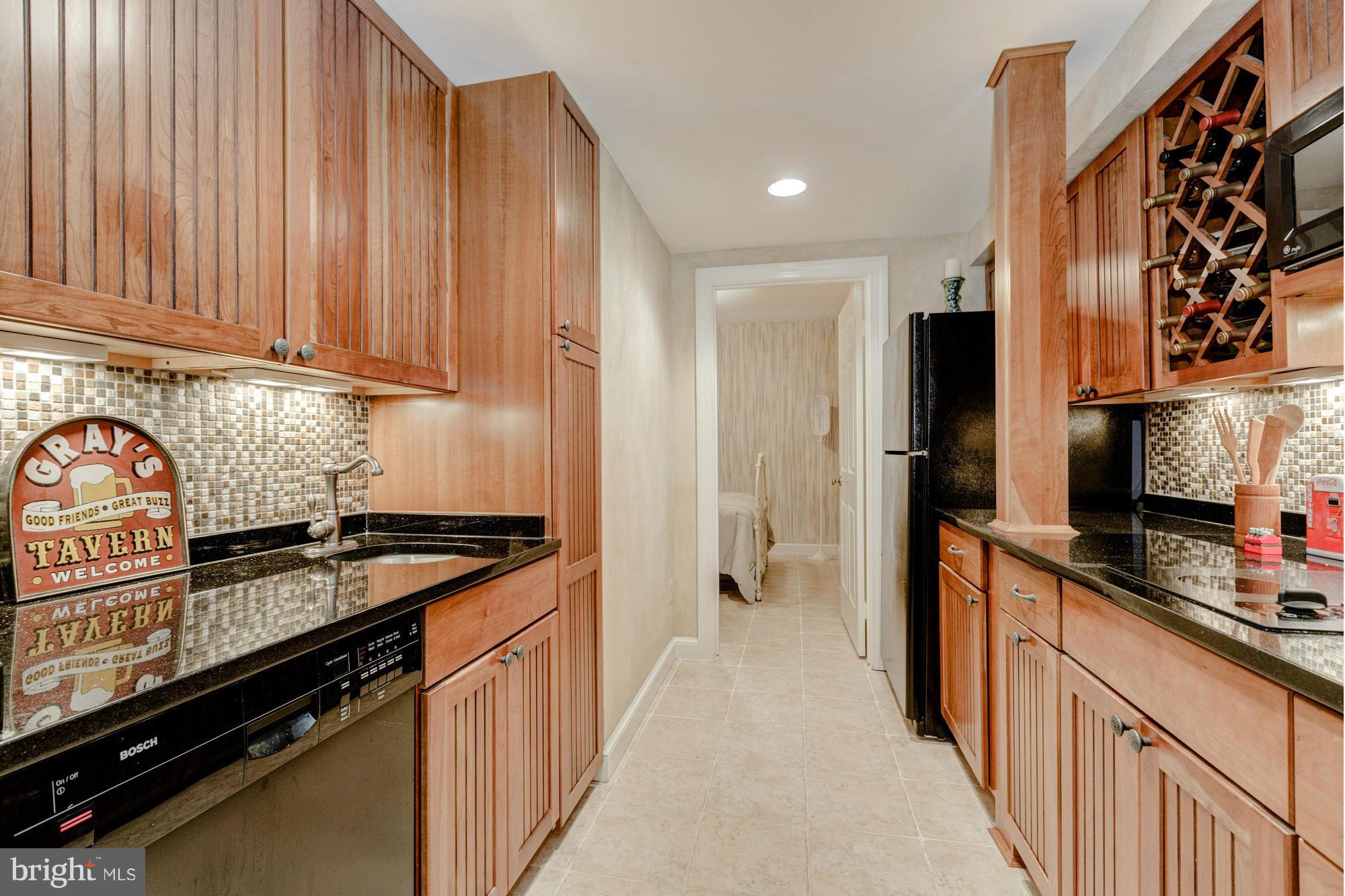 SUMMERWOOD - Residential