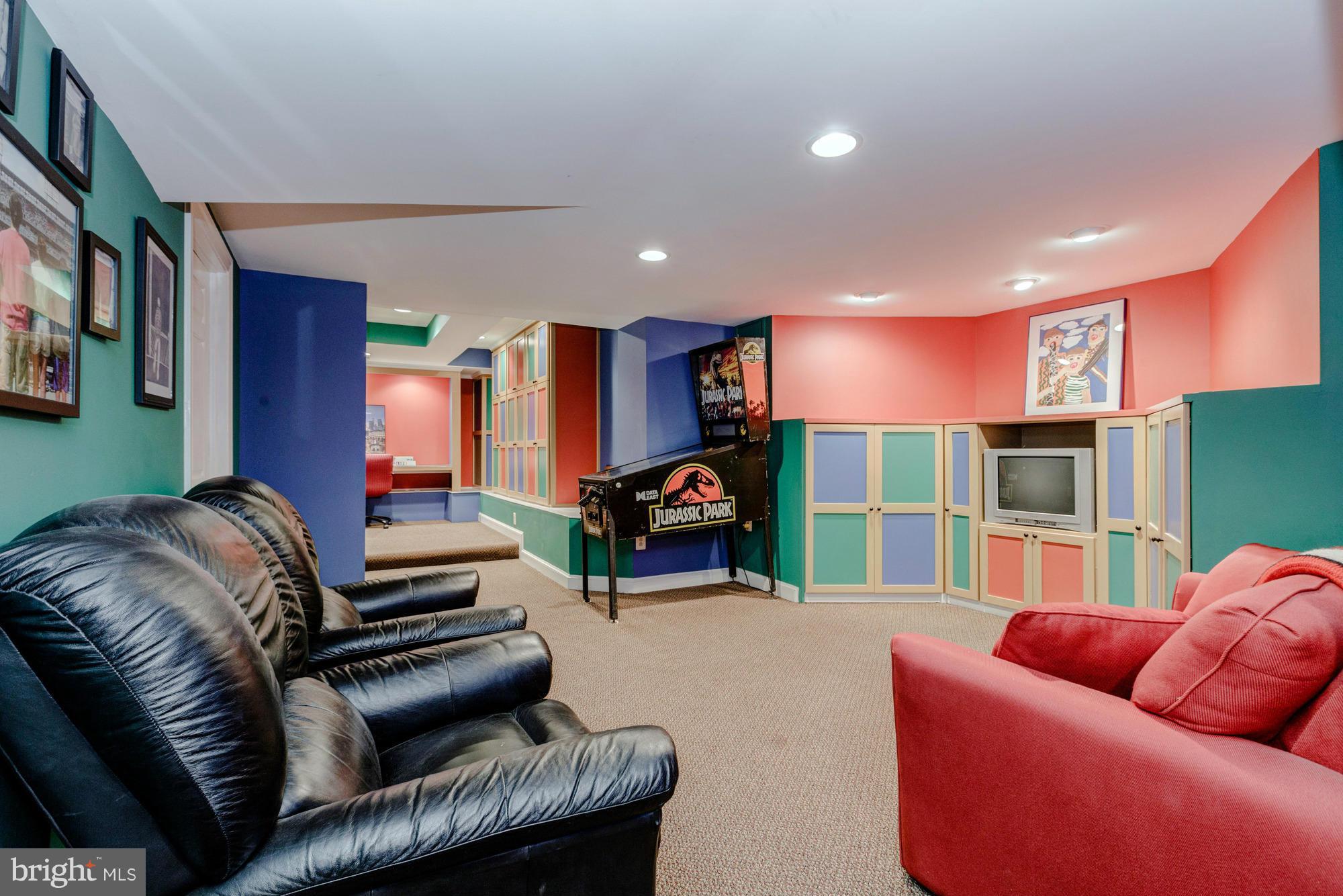 SUMMERWOOD - Residential