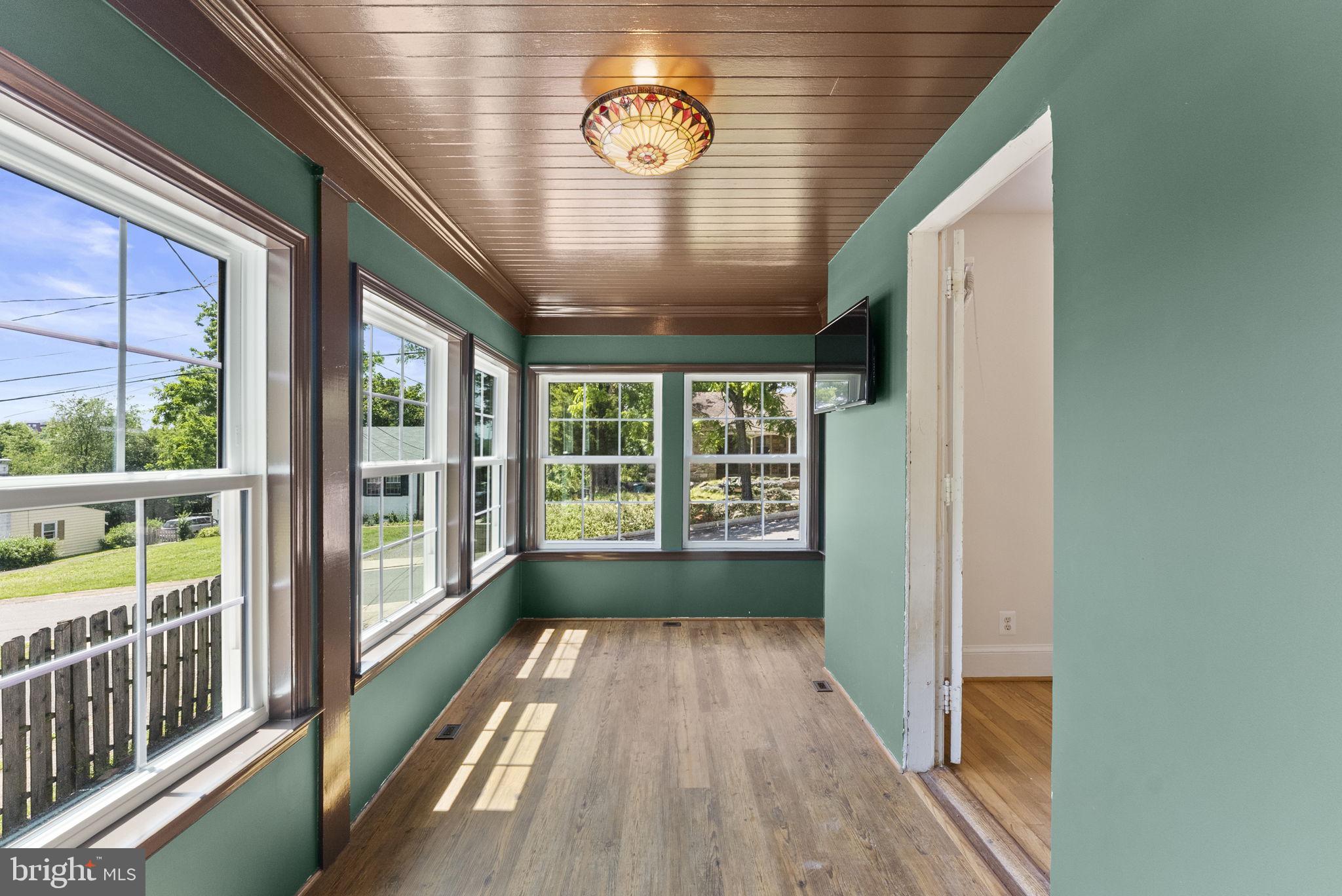 MOFFETT SD - Residential