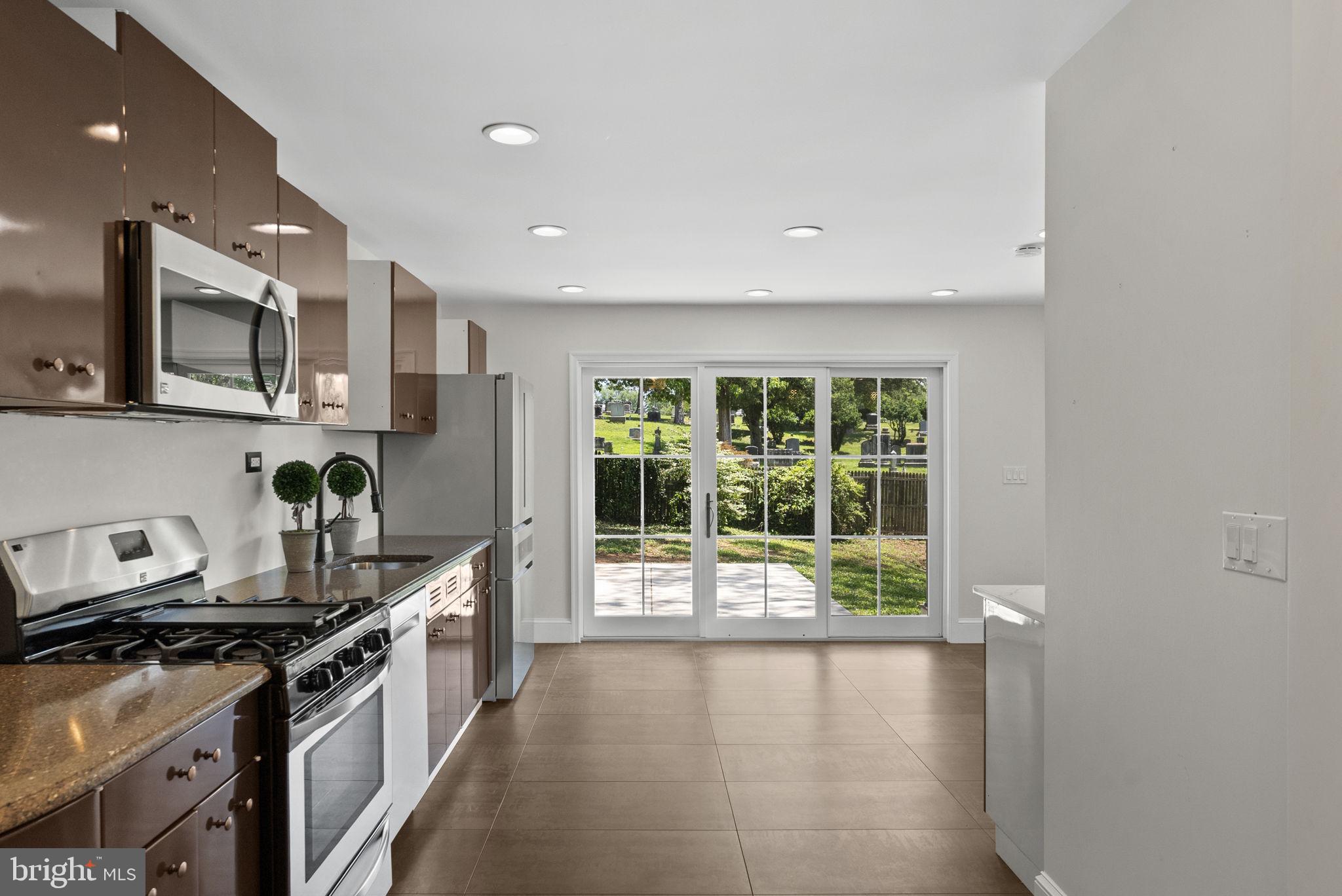 MOFFETT SD - Residential