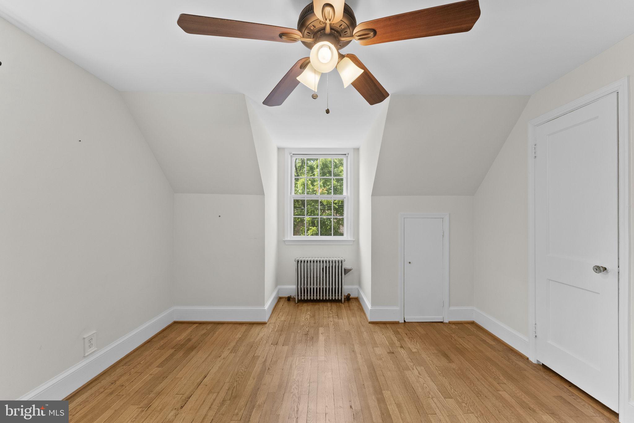 MOFFETT SD - Residential