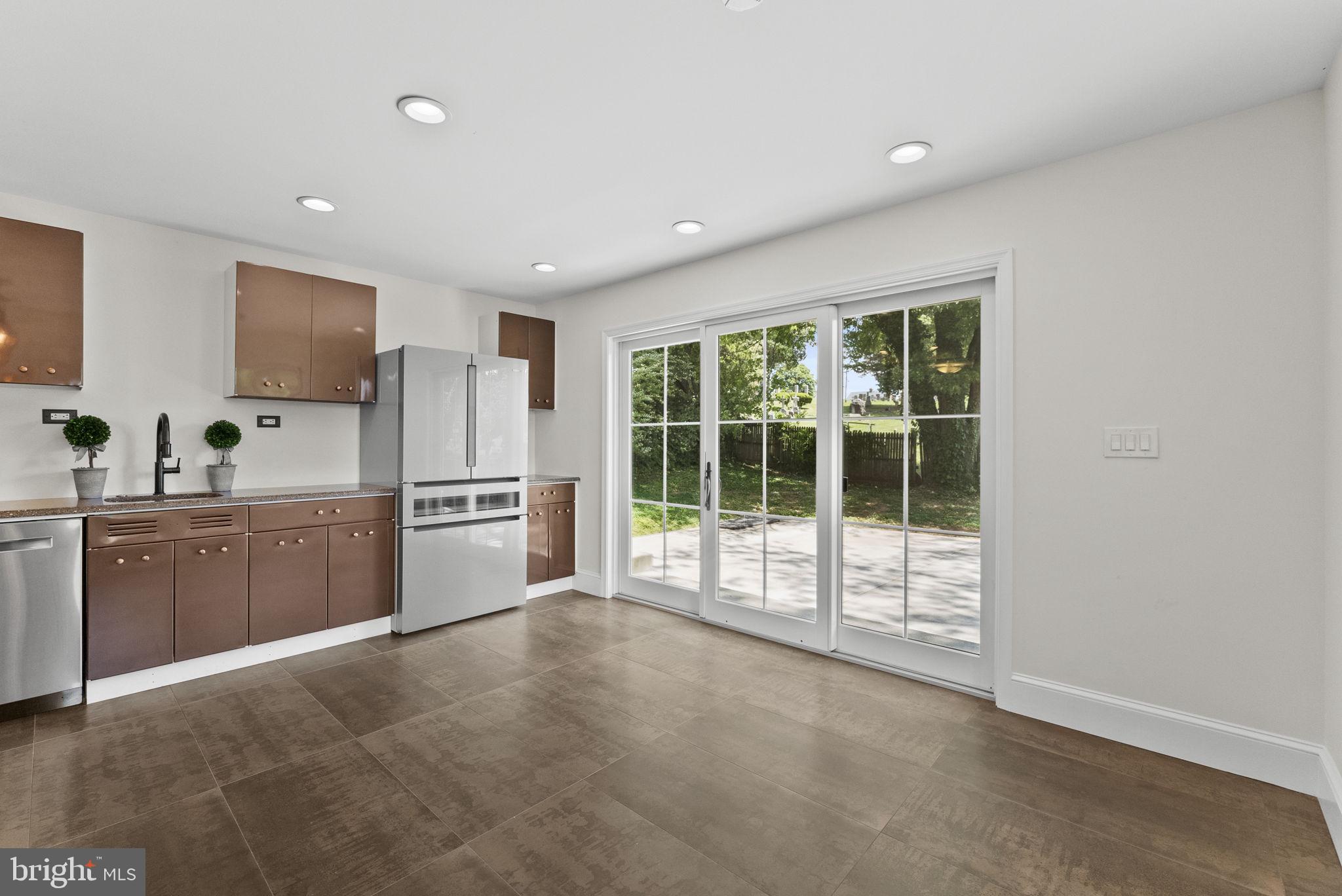 MOFFETT SD - Residential