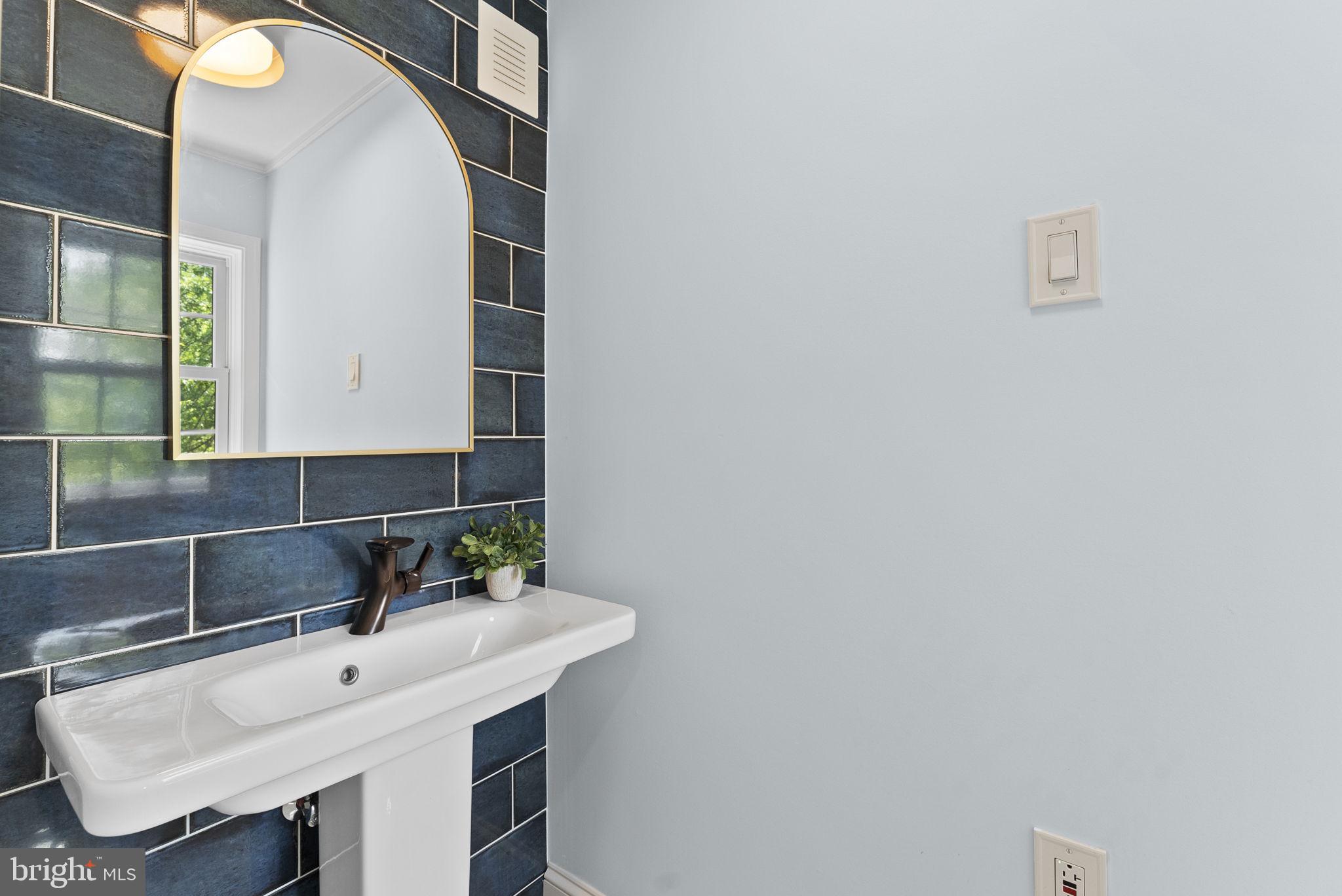 MOFFETT SD - Residential