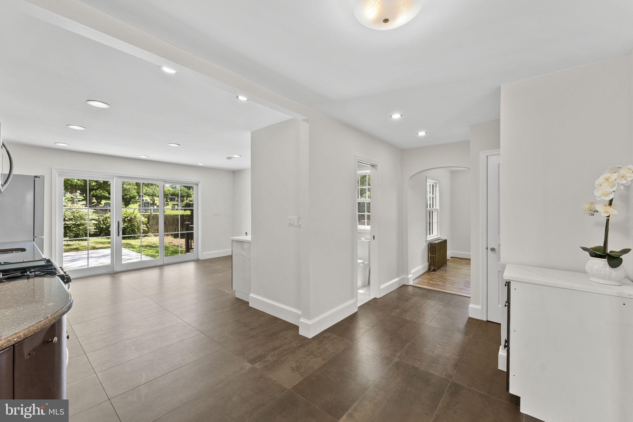 MOFFETT SD - Residential