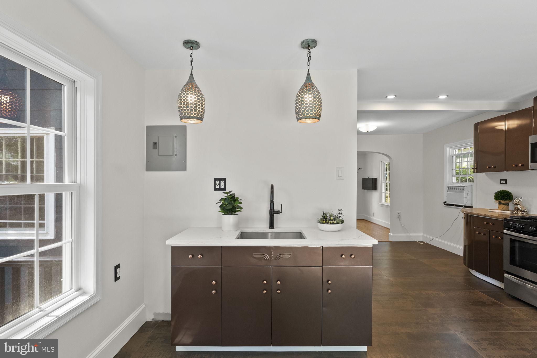 MOFFETT SD - Residential