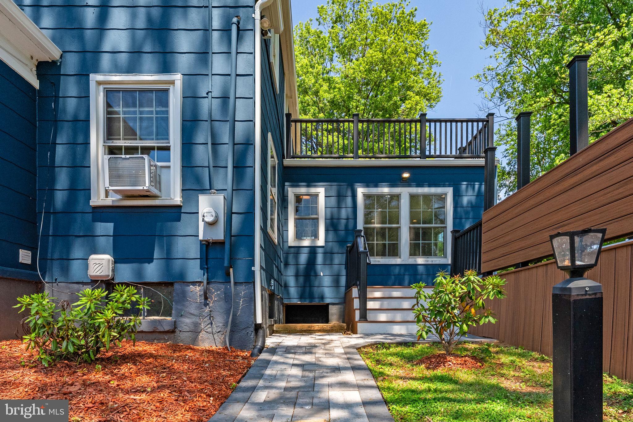 MOFFETT SD - Residential
