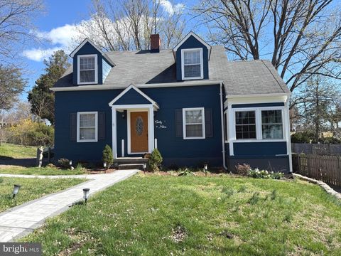 Photo of 69 Moffett Avenue, WARRENTON, VA 20186 (MLS # VAFQ2021138)