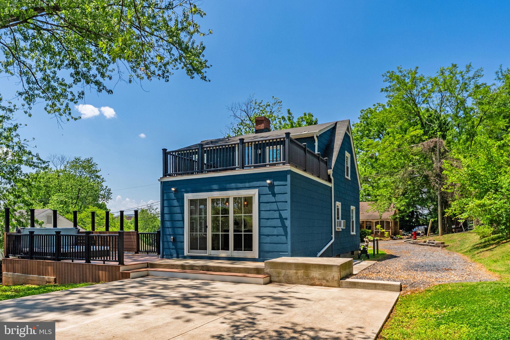 MOFFETT SD - Residential