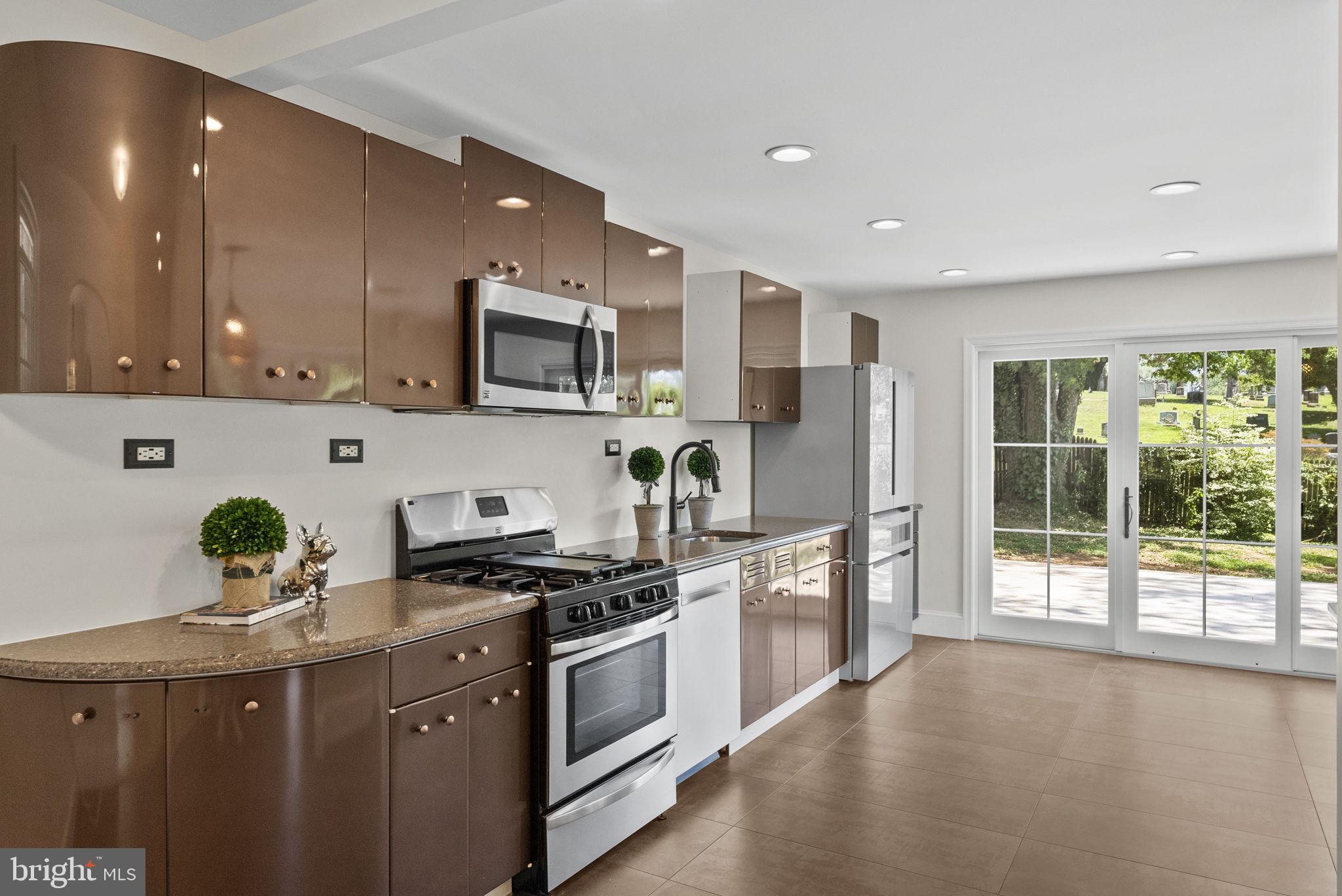 MOFFETT SD - Residential