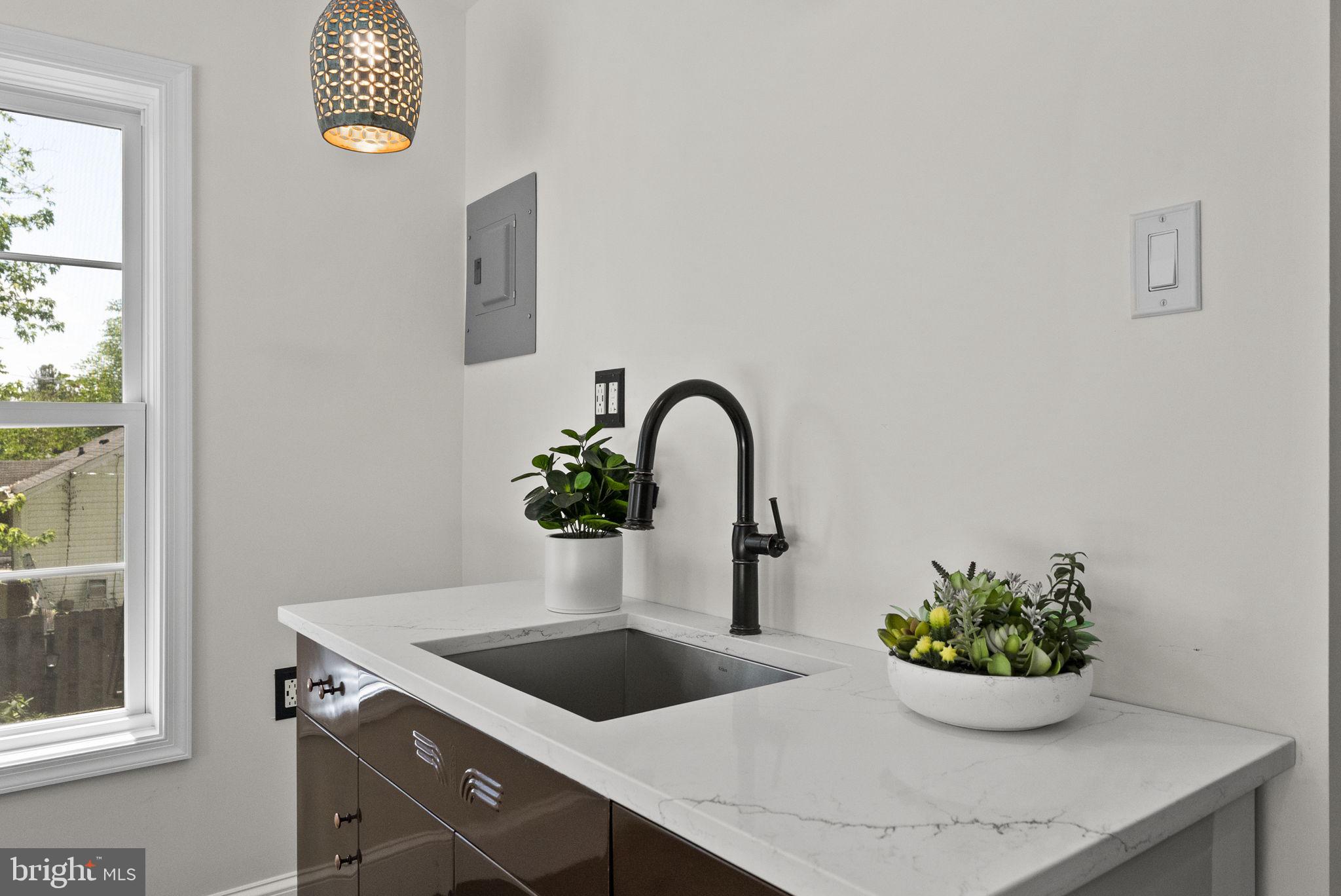 MOFFETT SD - Residential