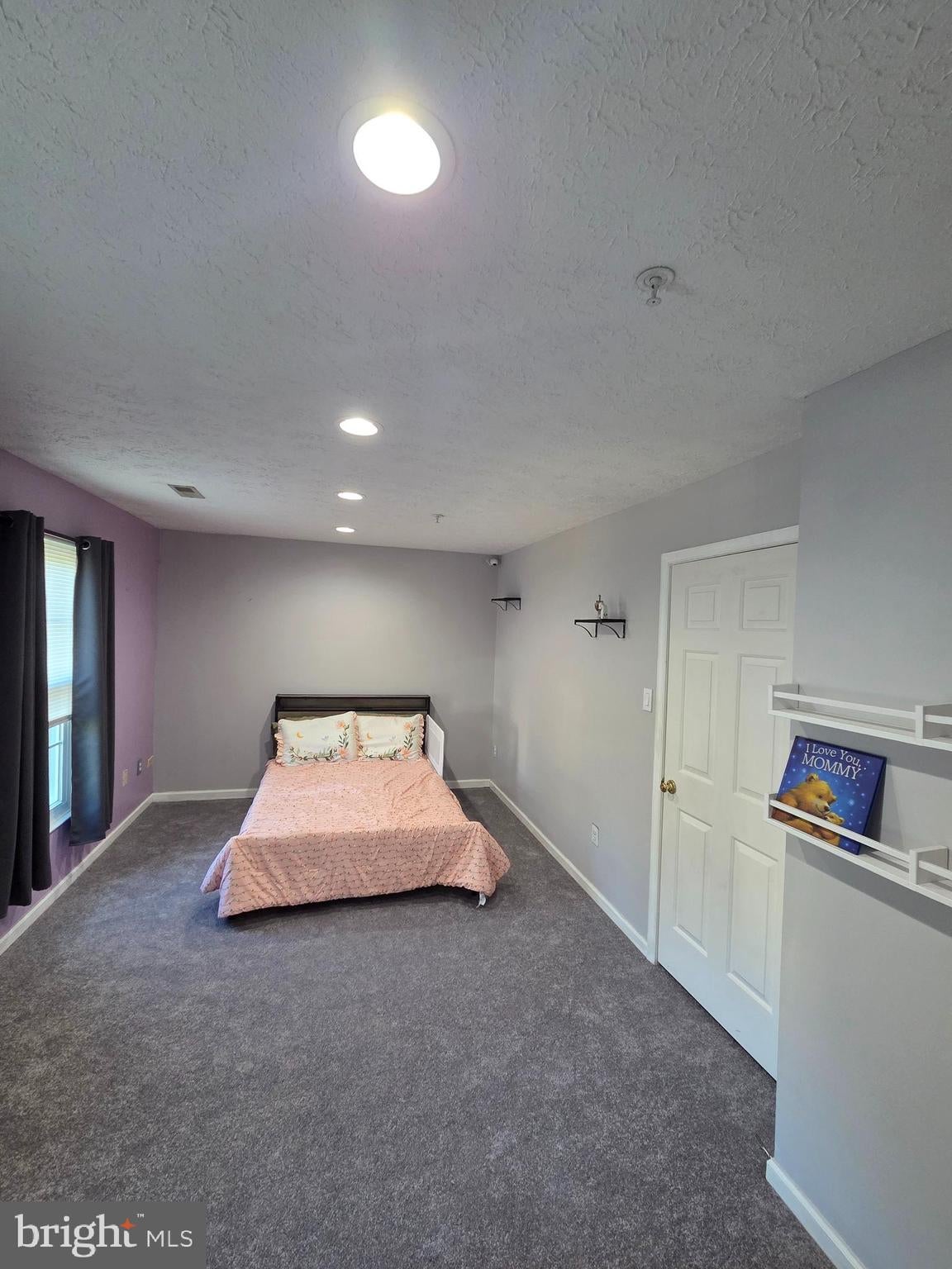200 HIGH MEADOW TERRACE