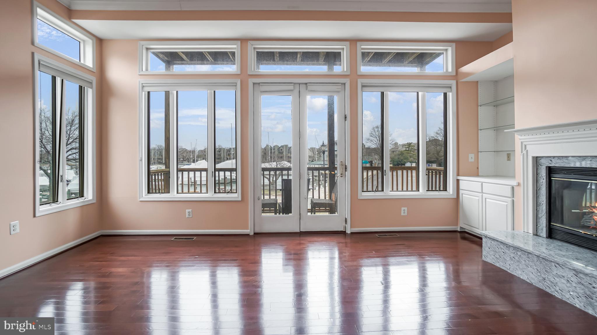 CHESAPEAKE HARBOUR - Residential