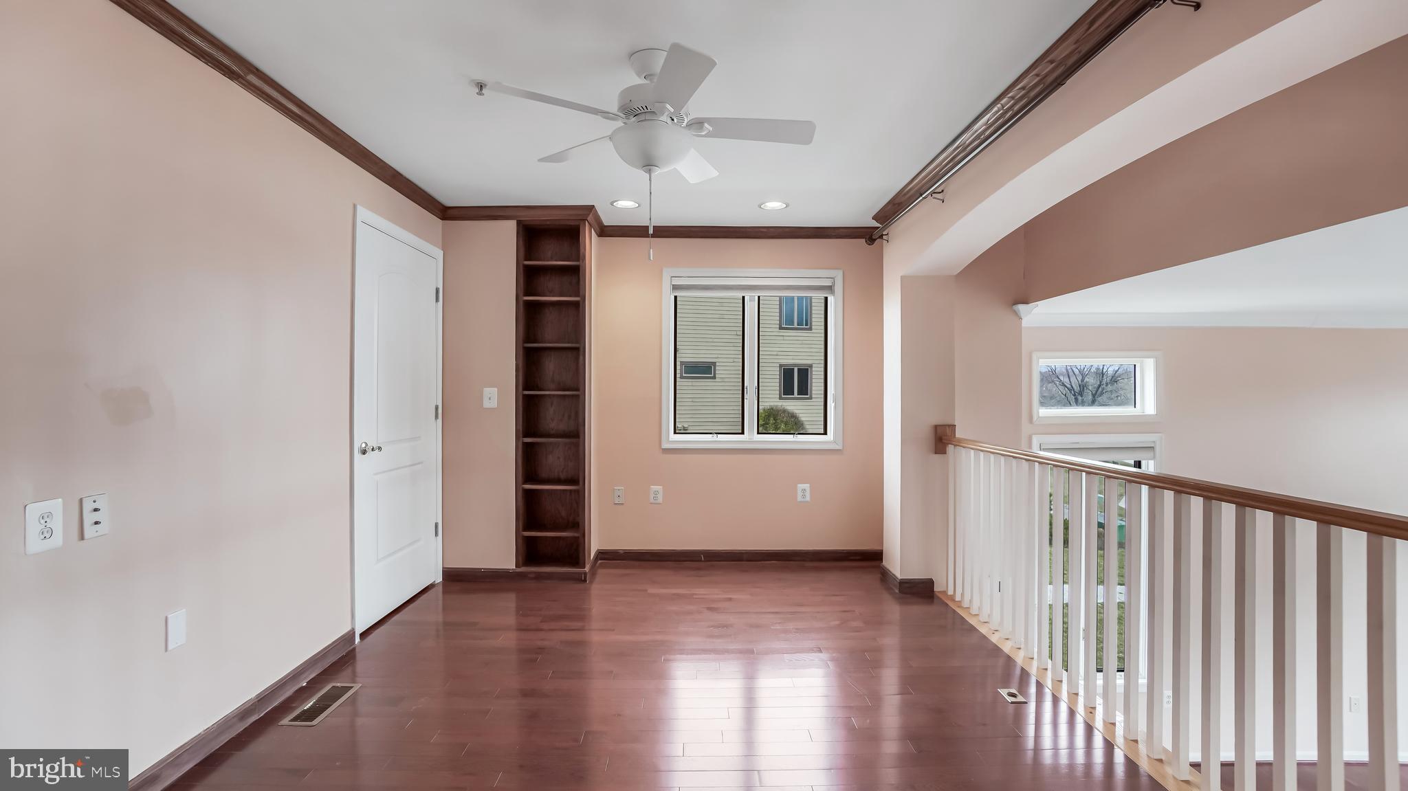 CHESAPEAKE HARBOUR - Residential