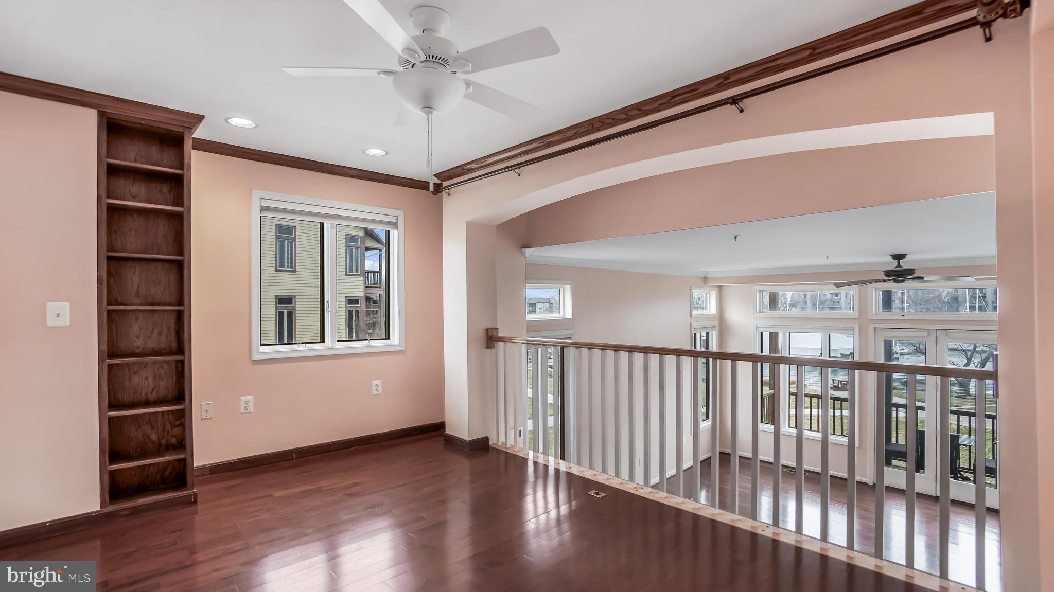 CHESAPEAKE HARBOUR - Residential