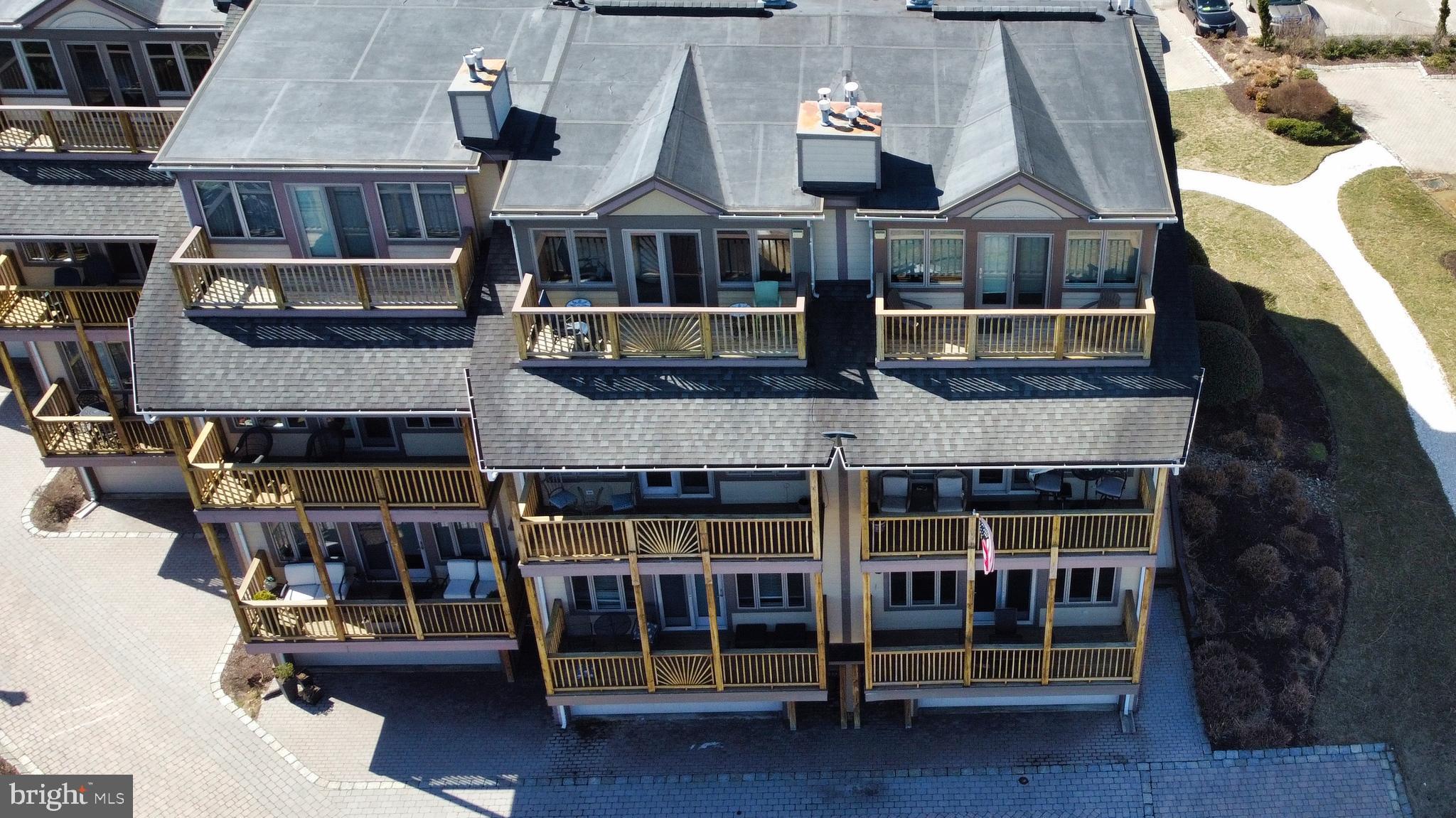 CHESAPEAKE HARBOUR - Residential