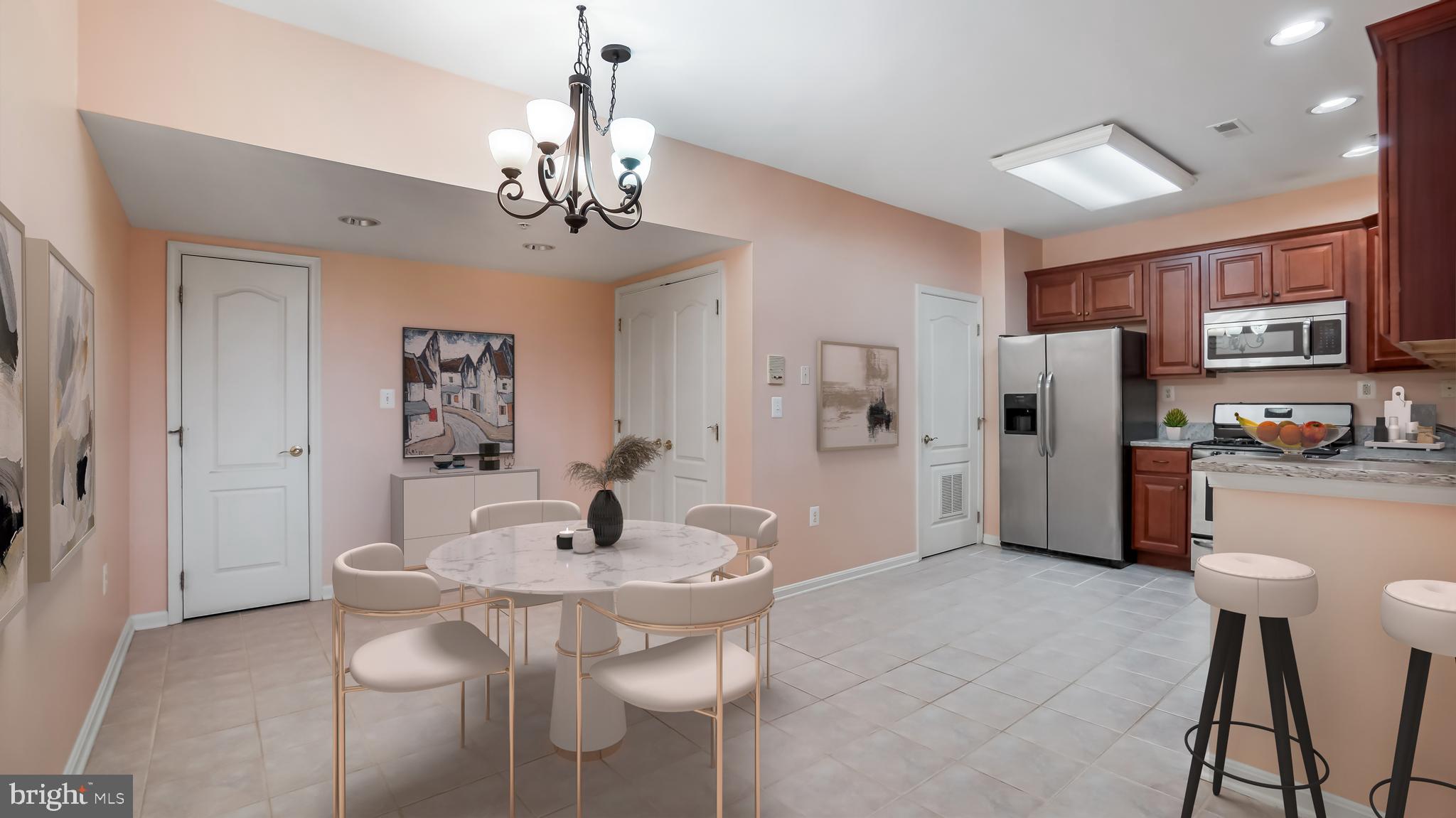 CHESAPEAKE HARBOUR - Residential