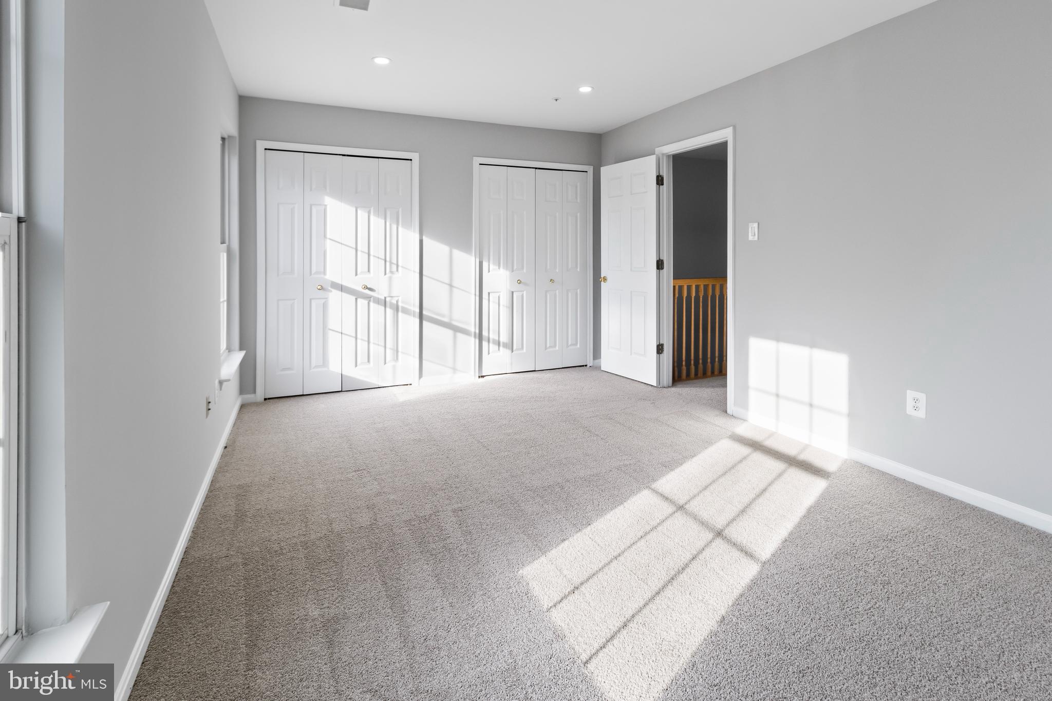 SUMMIT CREEK - Residential