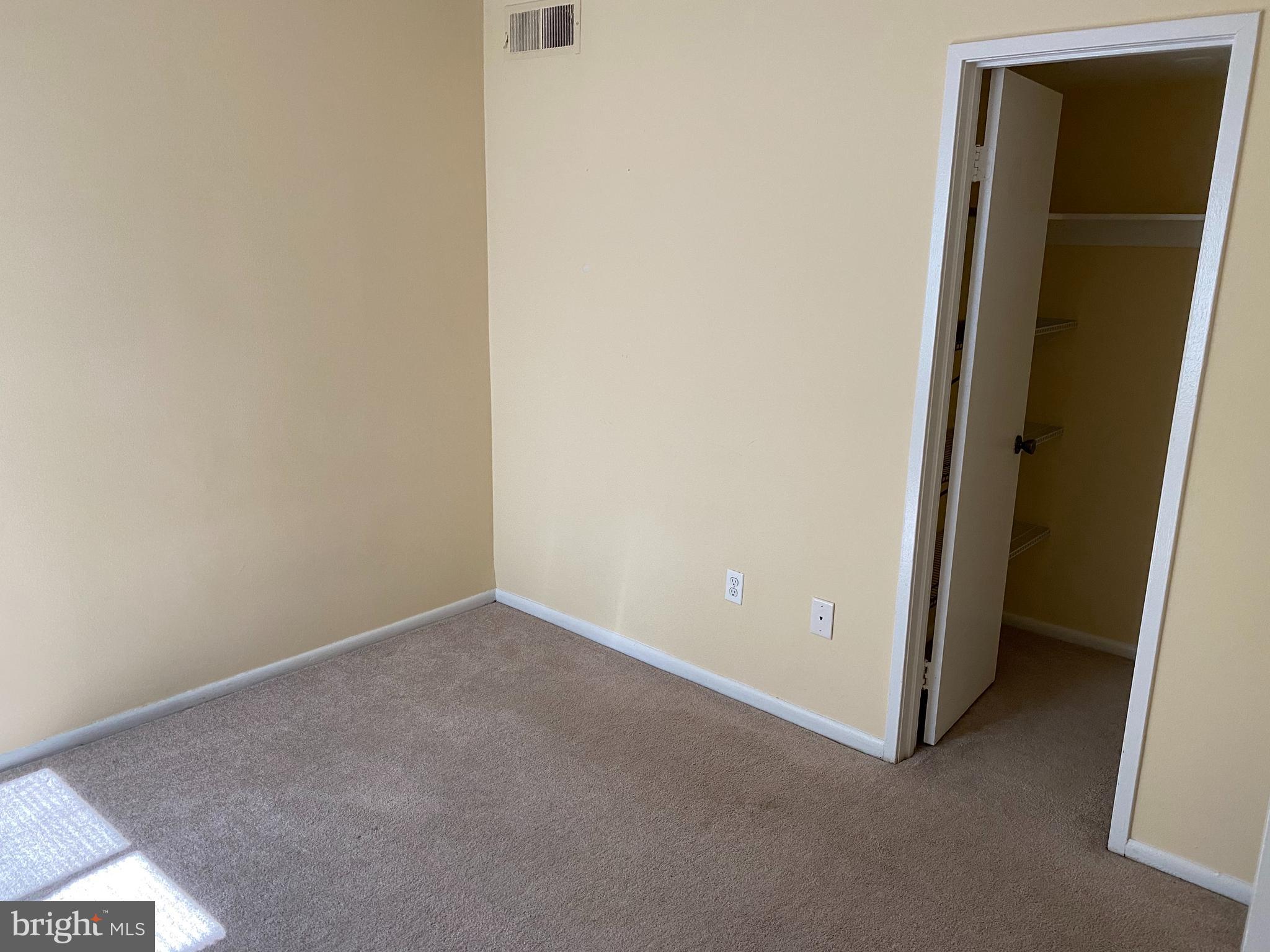 AMERICANA FINMARK - Residential