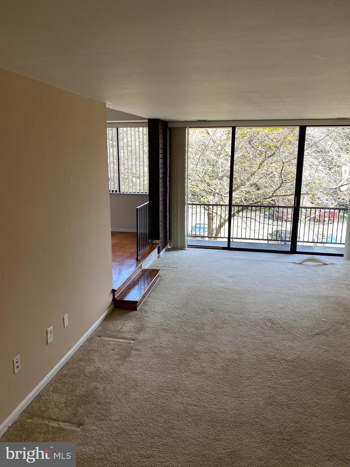 AMERICANA FINMARK - Residential