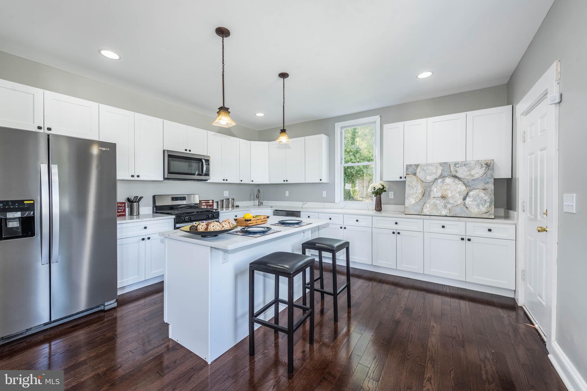 GARDENVILLE - Residential