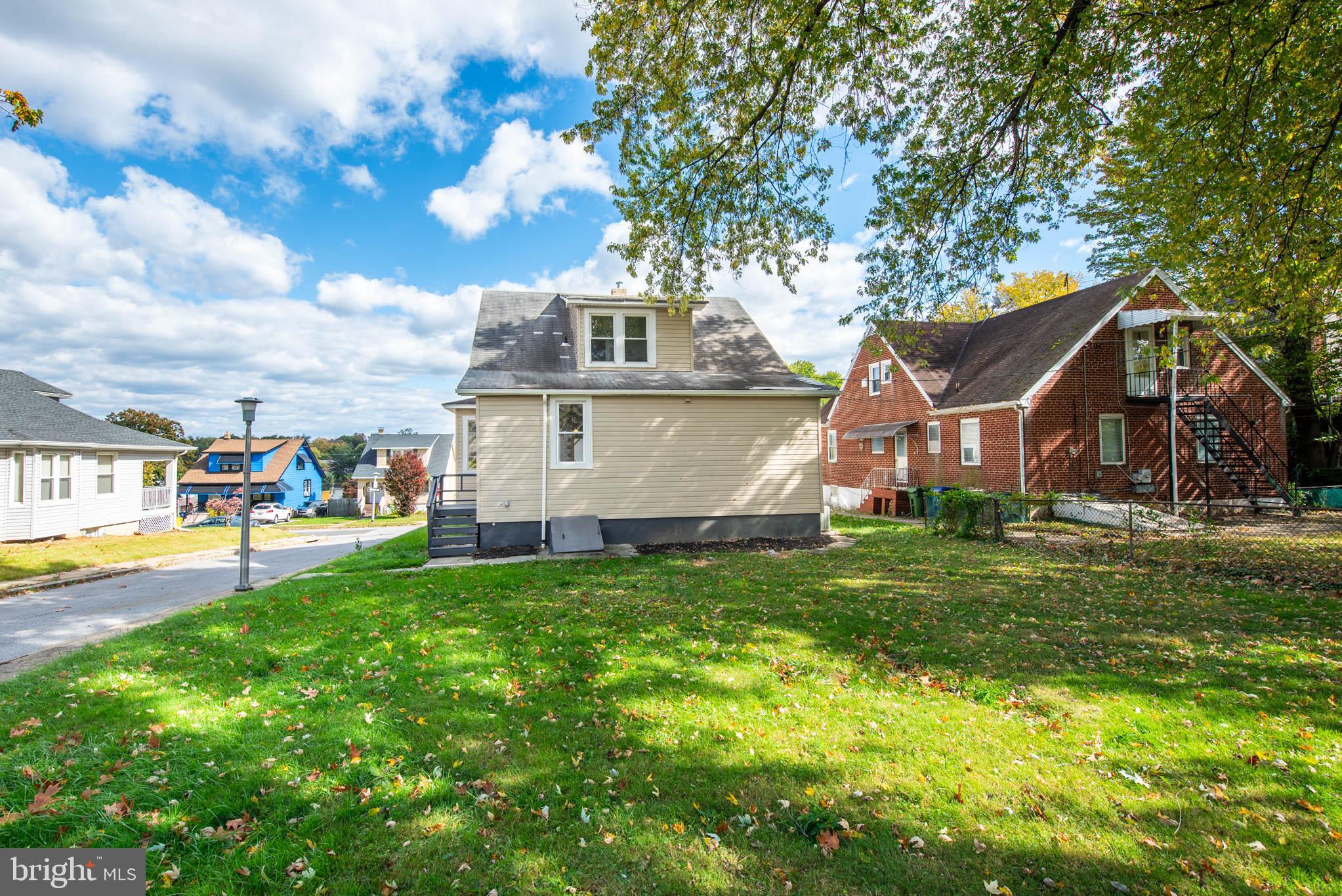 GARDENVILLE - Residential