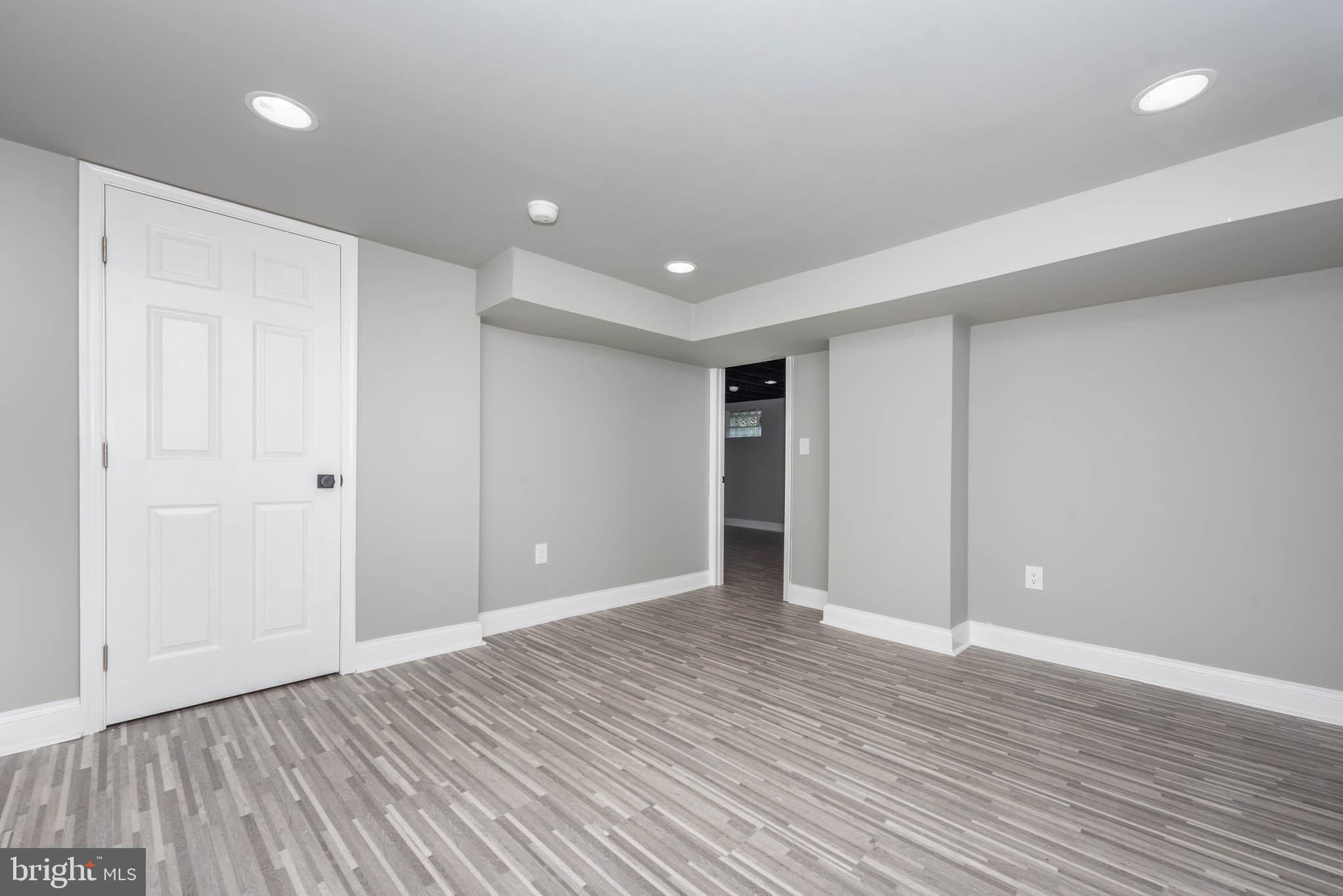 GARDENVILLE - Residential