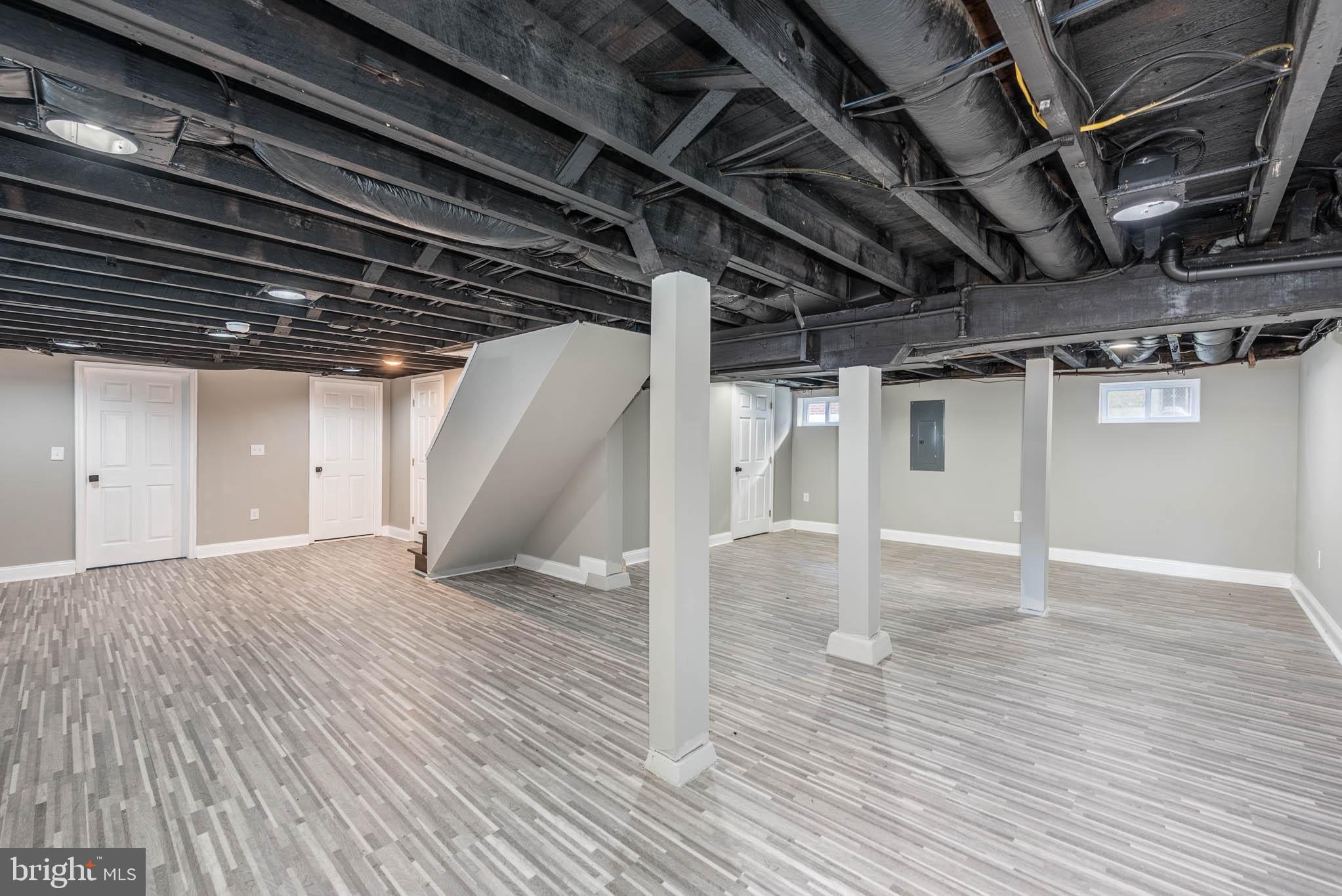 GARDENVILLE - Residential