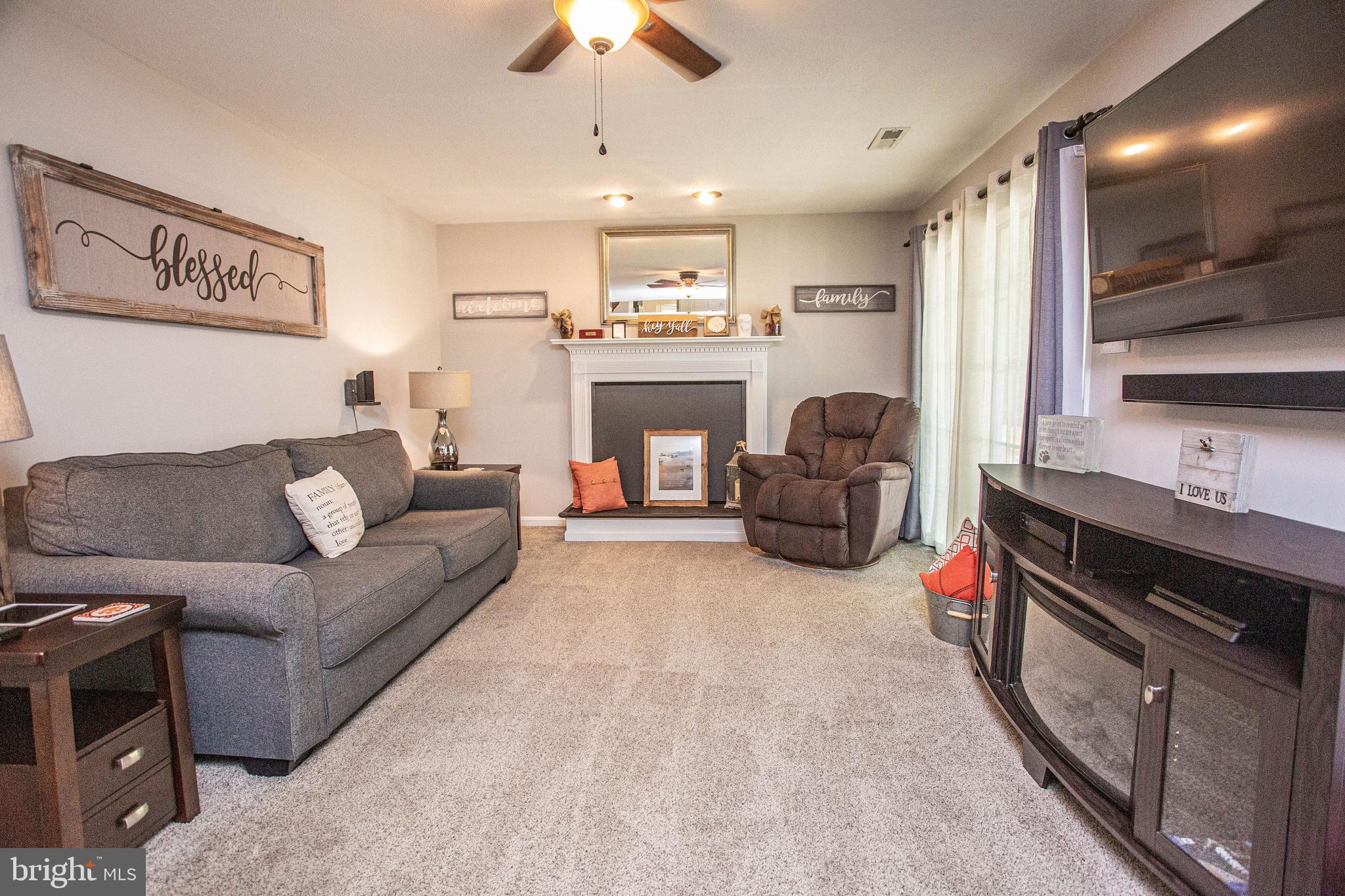 STONE HILL ESTATES - Residential