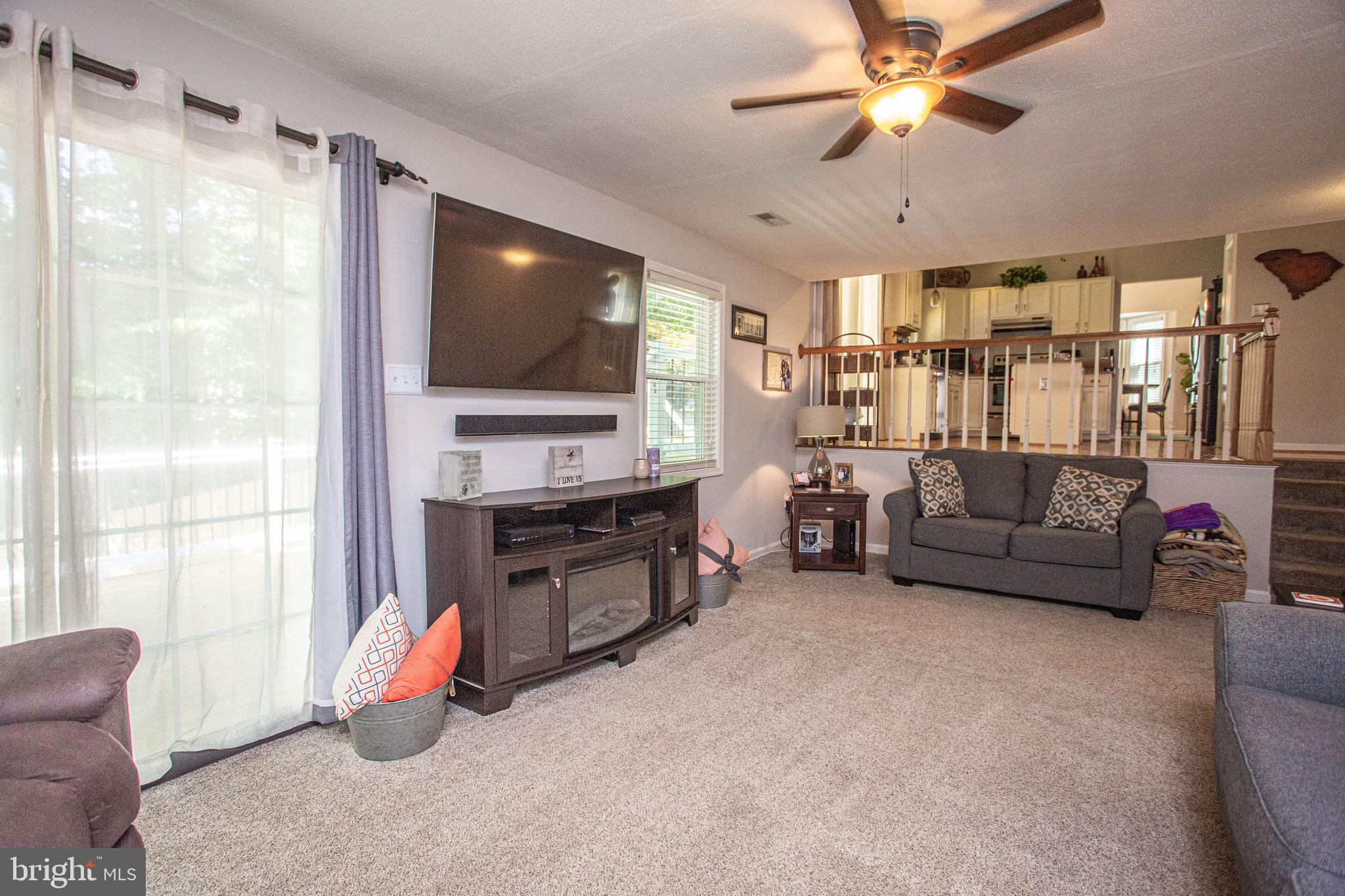 STONE HILL ESTATES - Residential