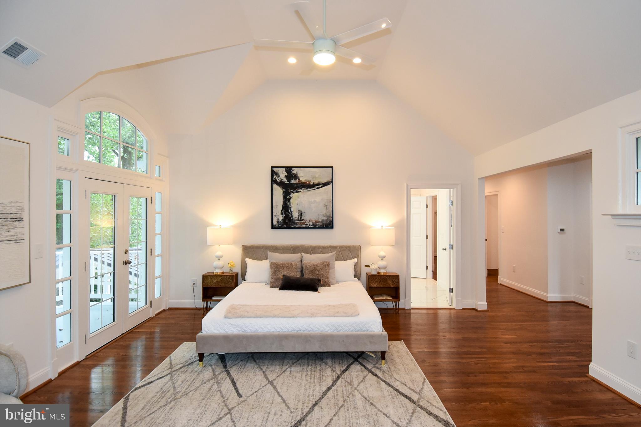 MERRY GO ROUND FARM - Residential