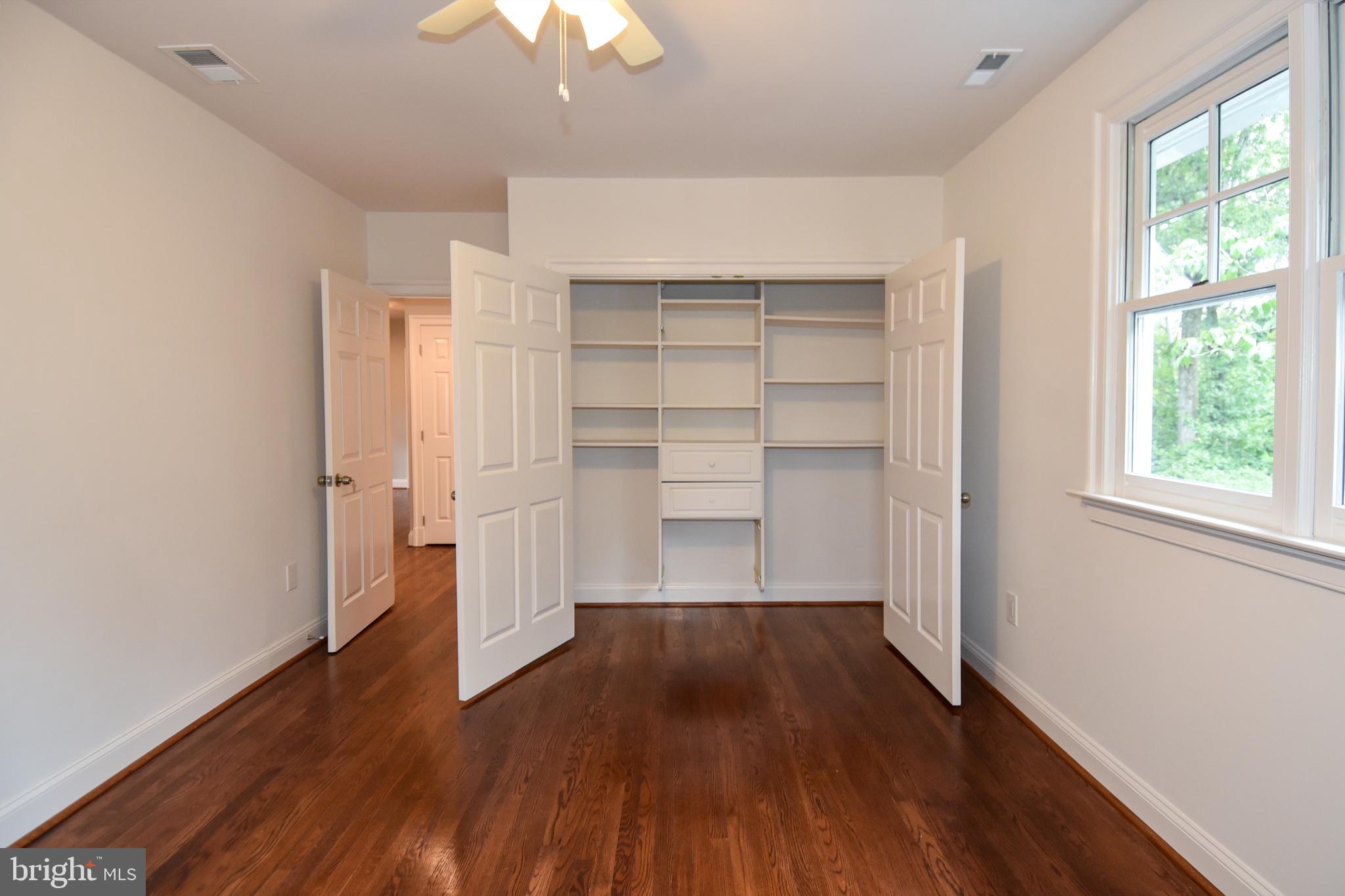 MERRY GO ROUND FARM - Residential