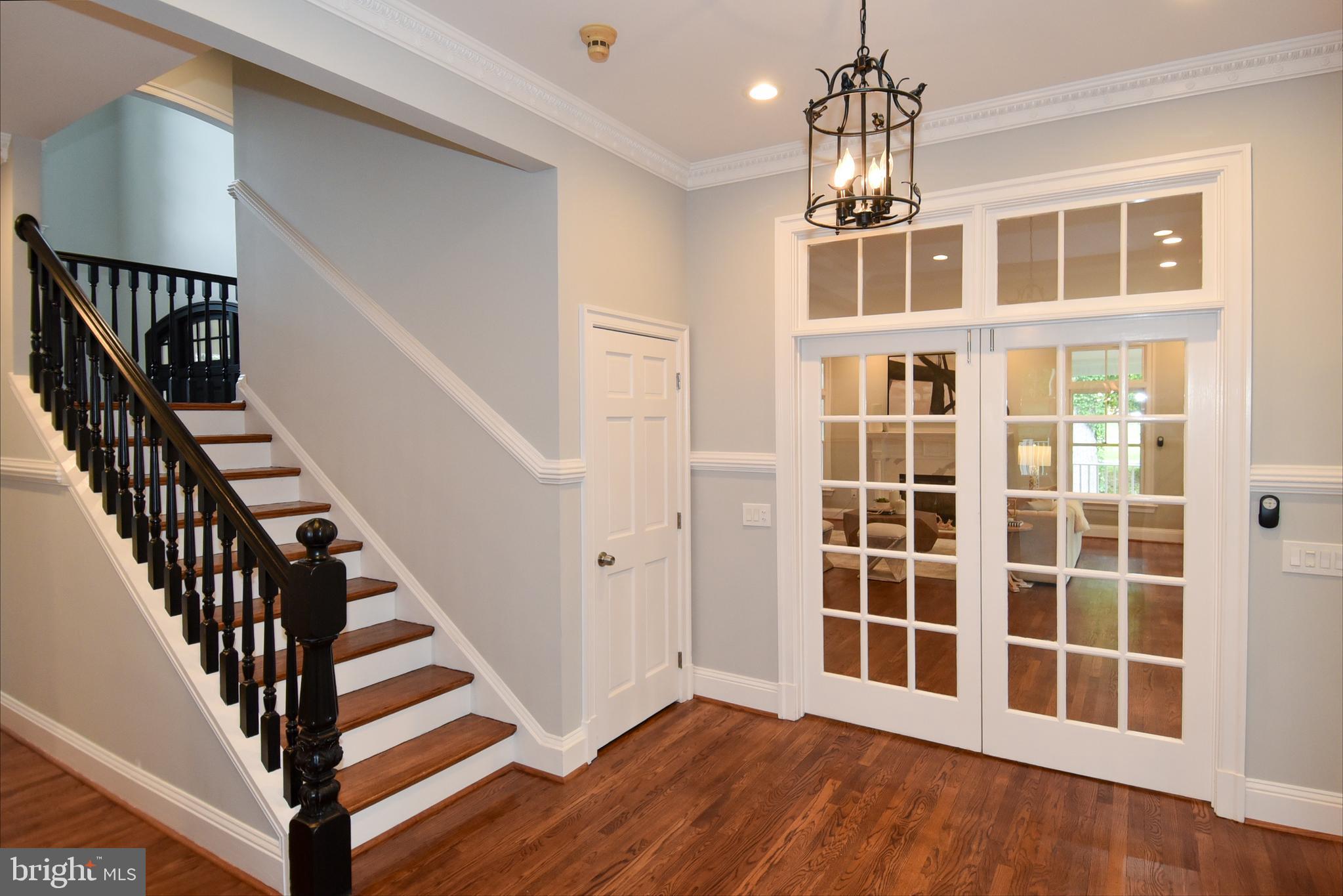 MERRY GO ROUND FARM - Residential