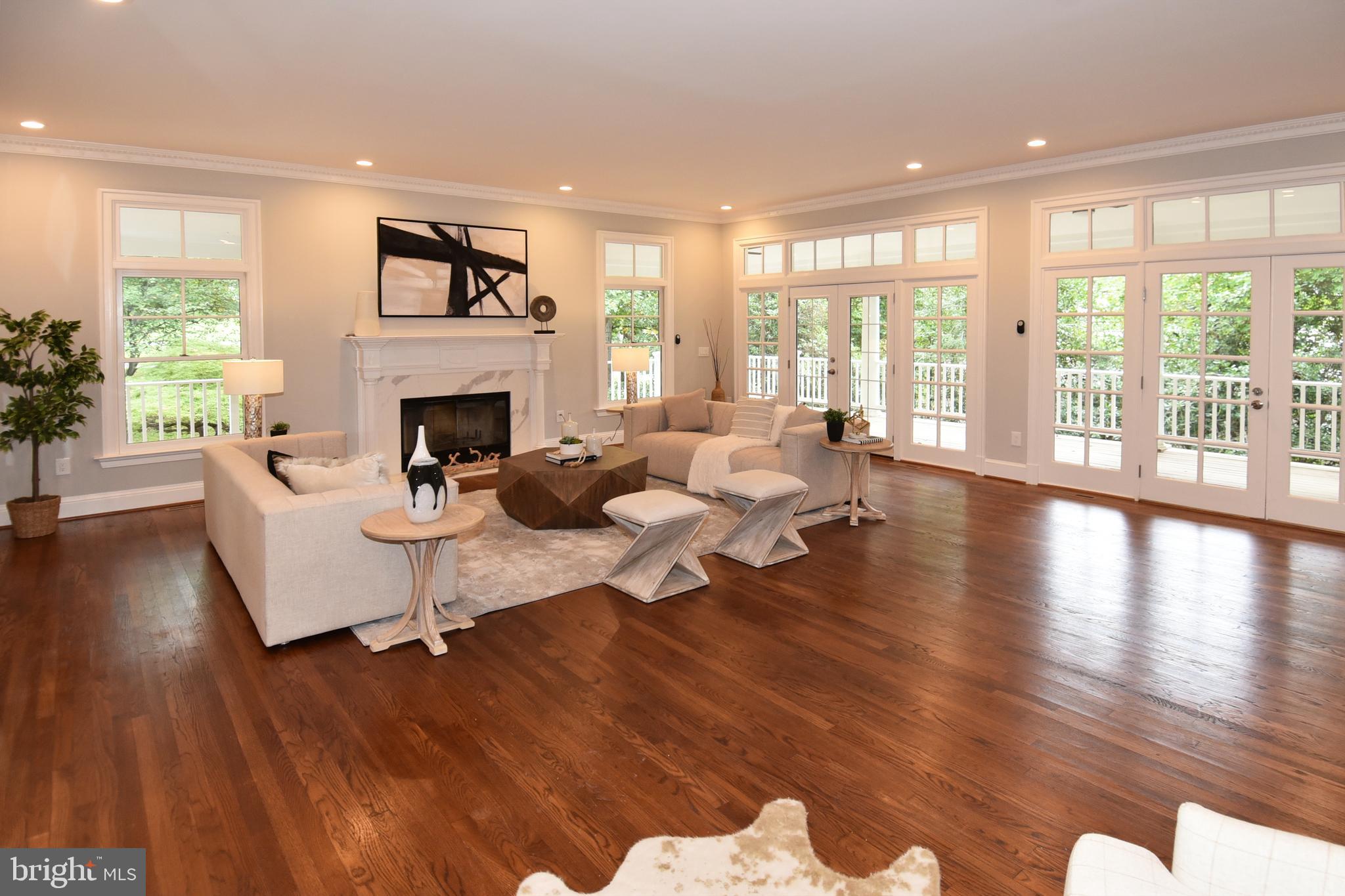 MERRY GO ROUND FARM - Residential